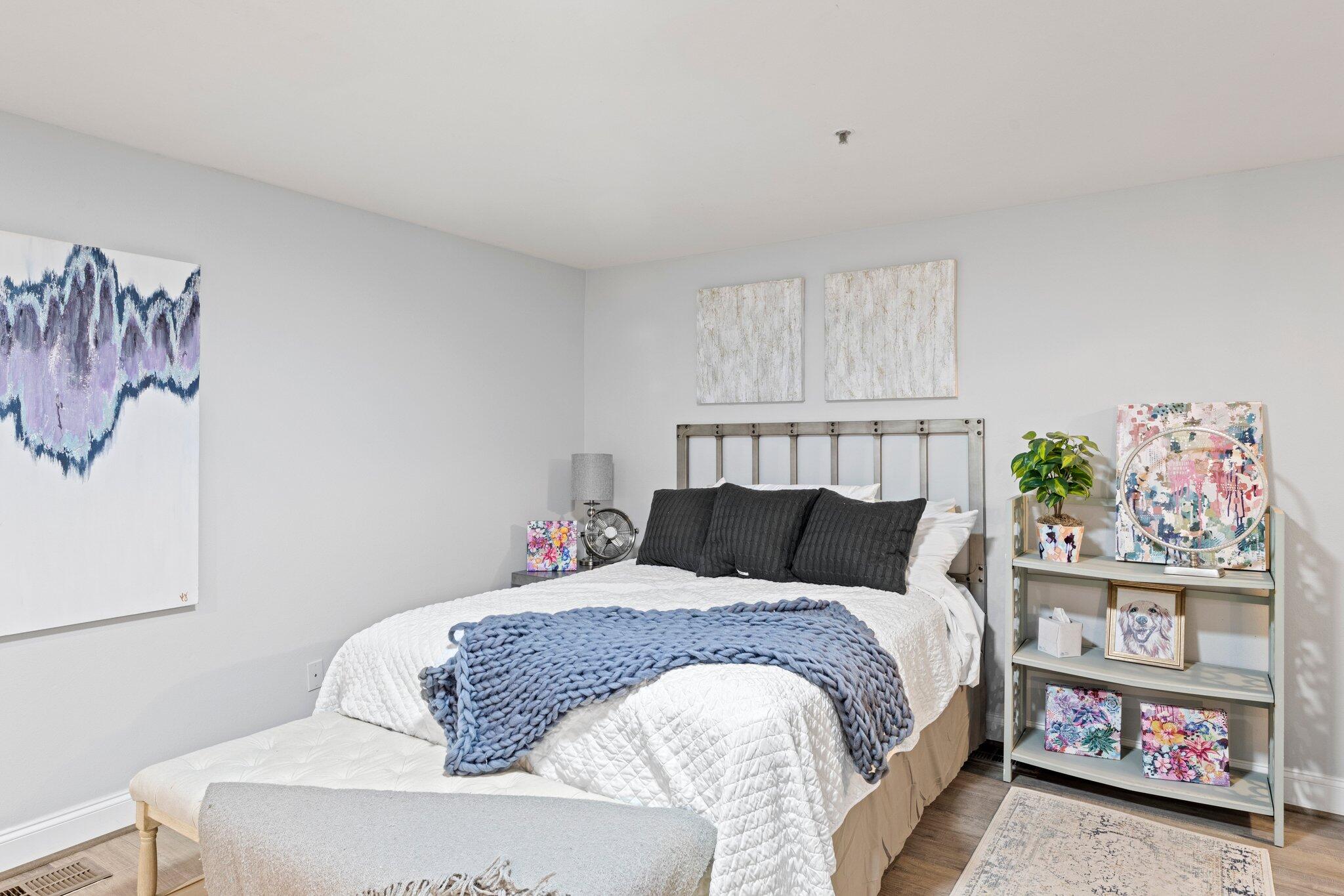 4507 Furling Lane, 311