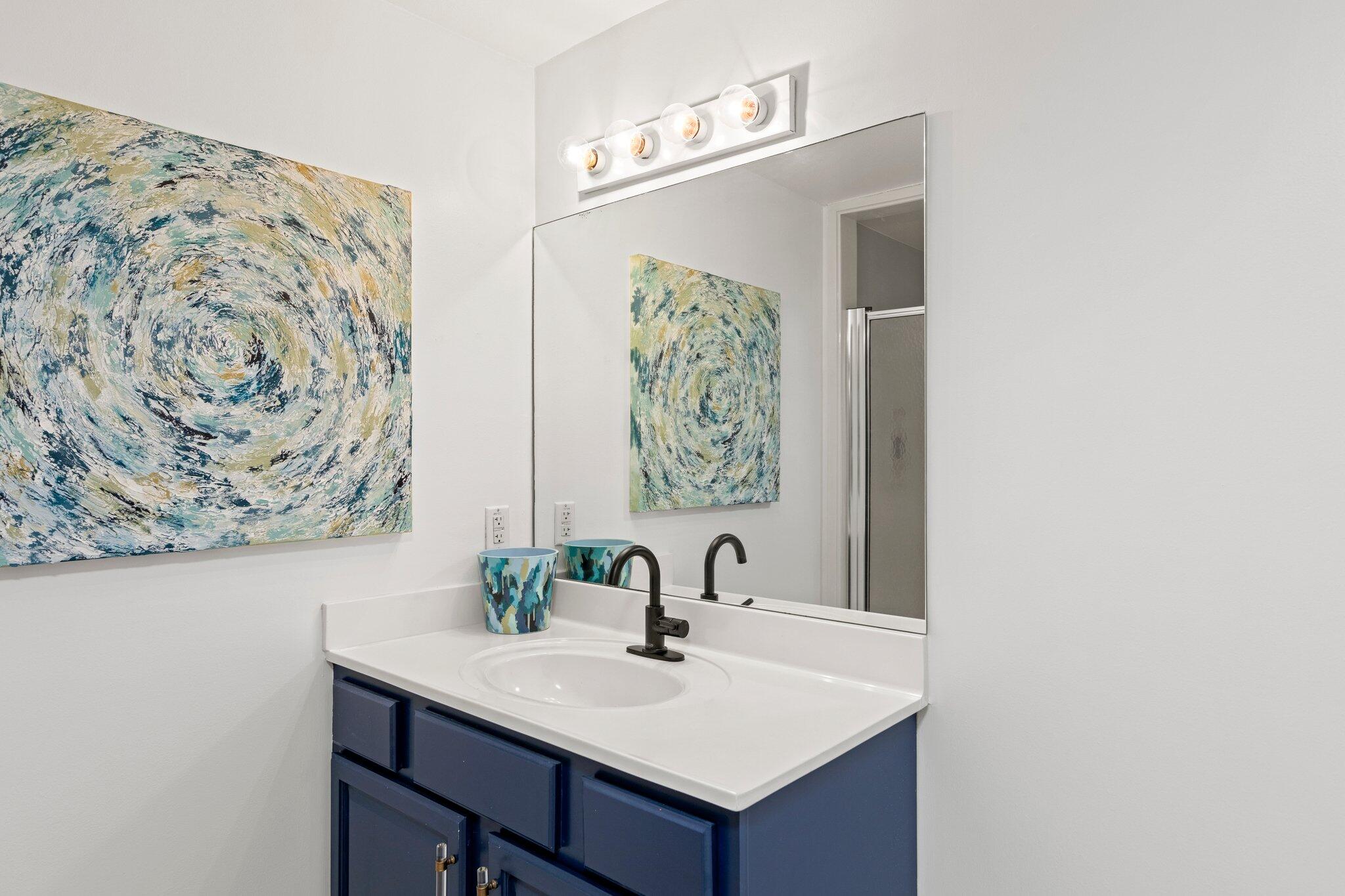 4507 Furling Lane, 311