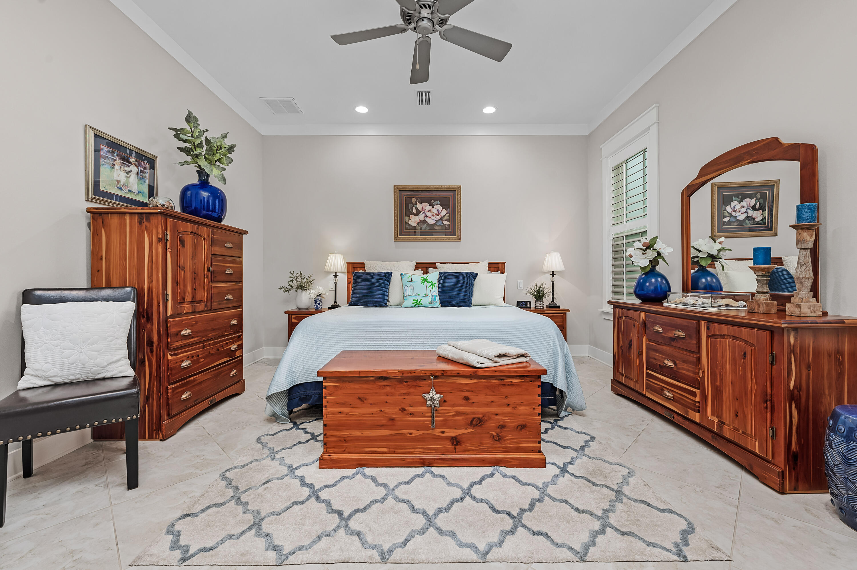 19 Front Porch Circle