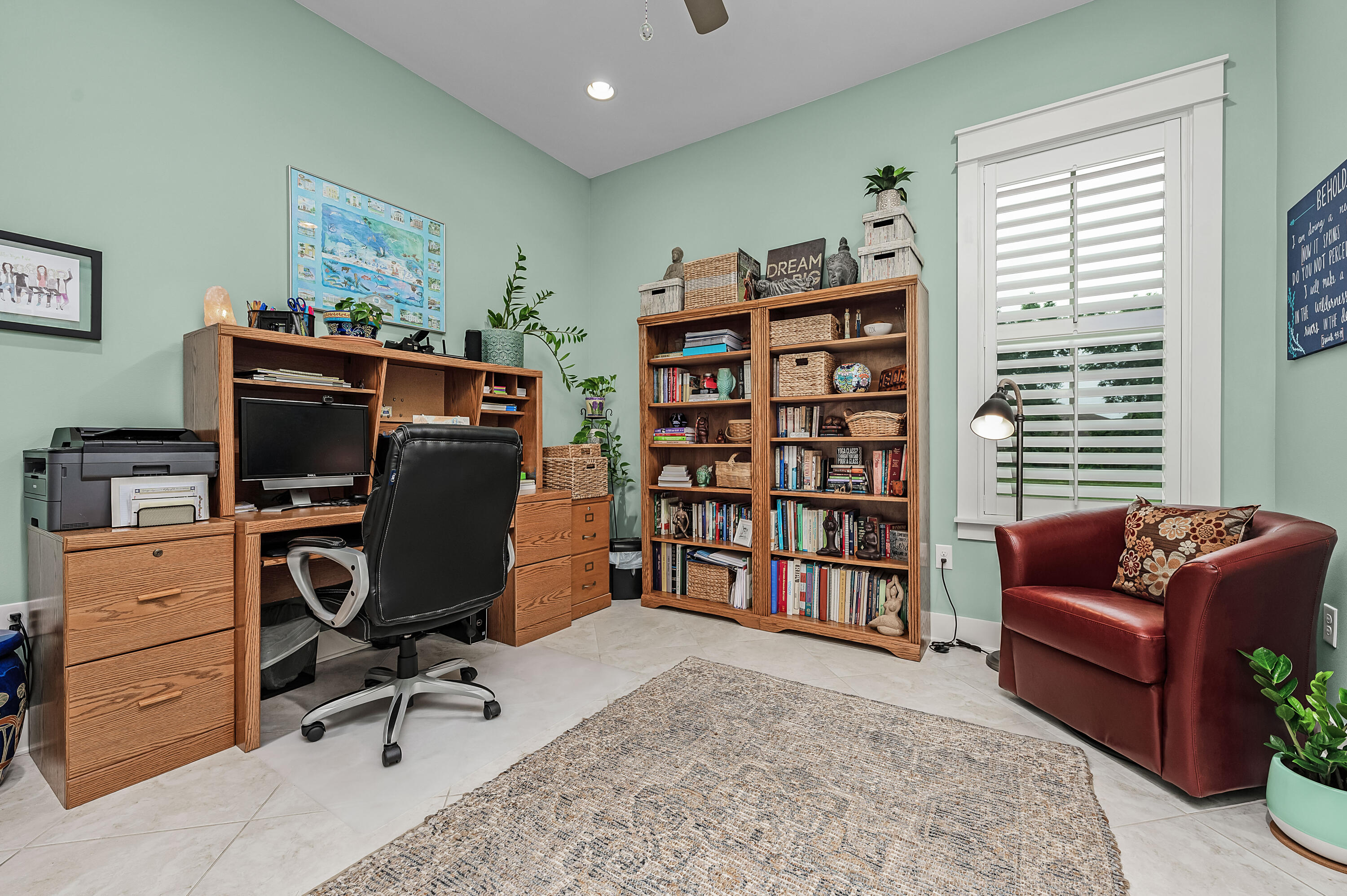 19 Front Porch Circle