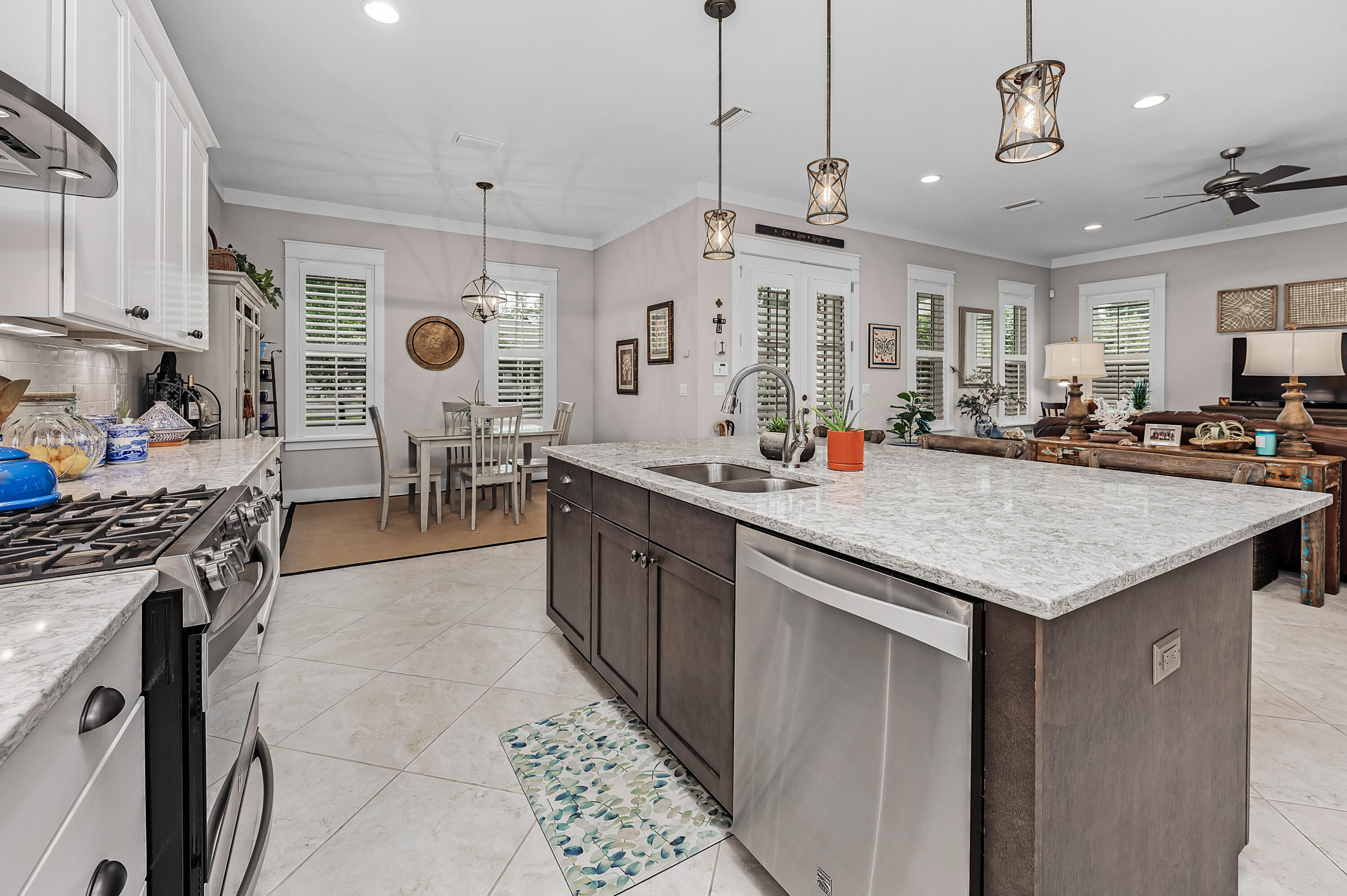 19 Front Porch Circle