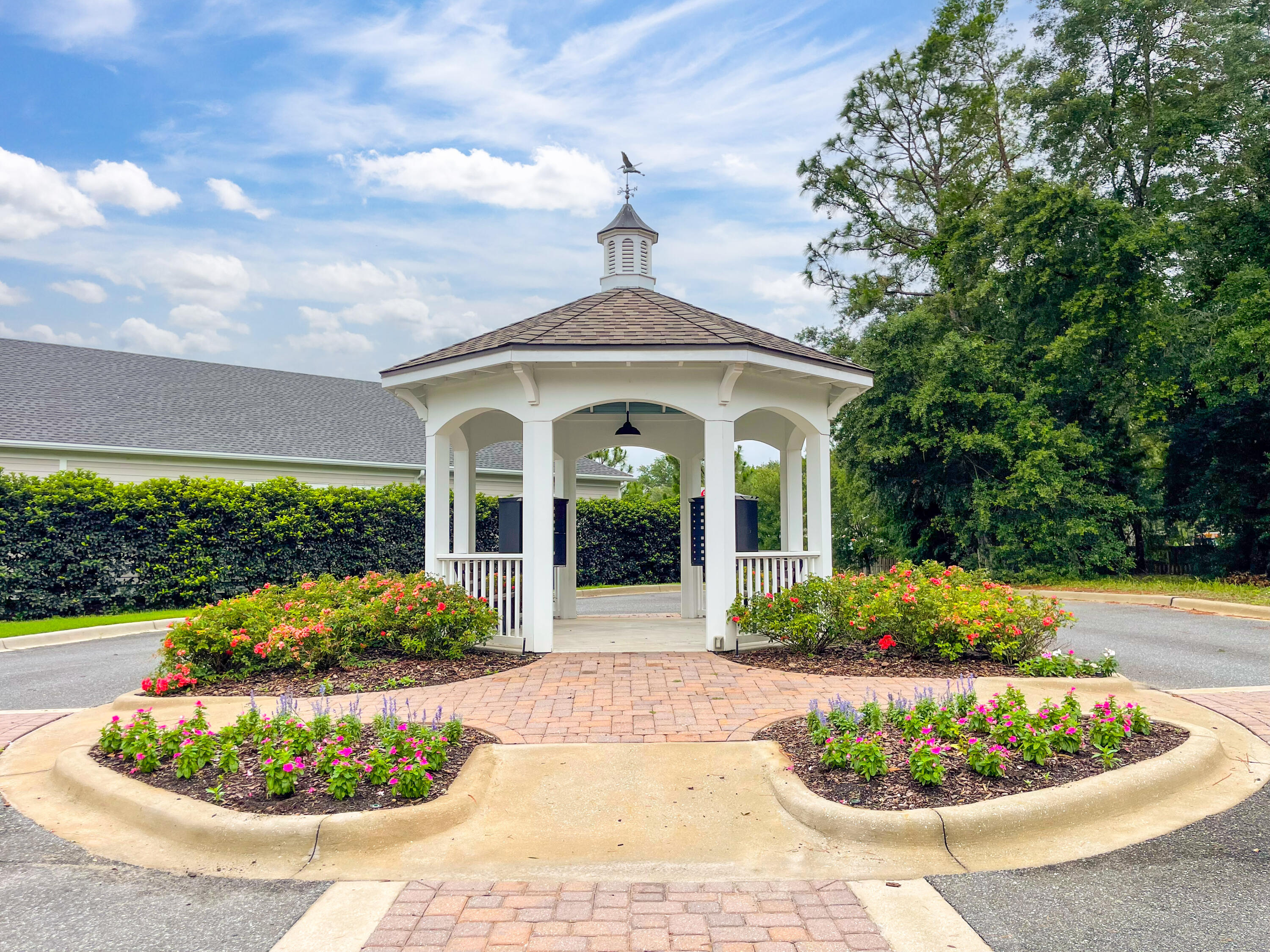 19 Front Porch Circle
