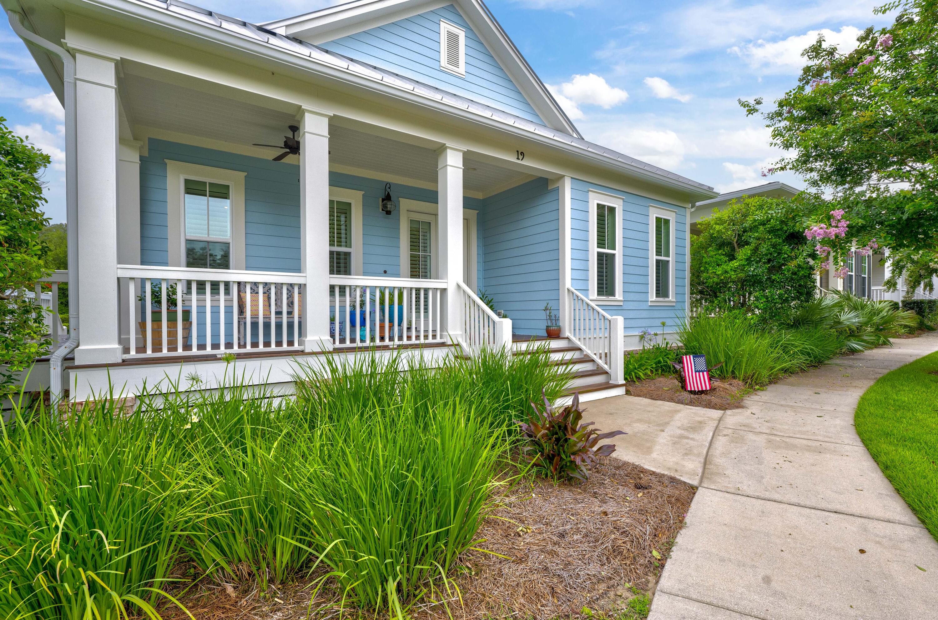 19 Front Porch Circle