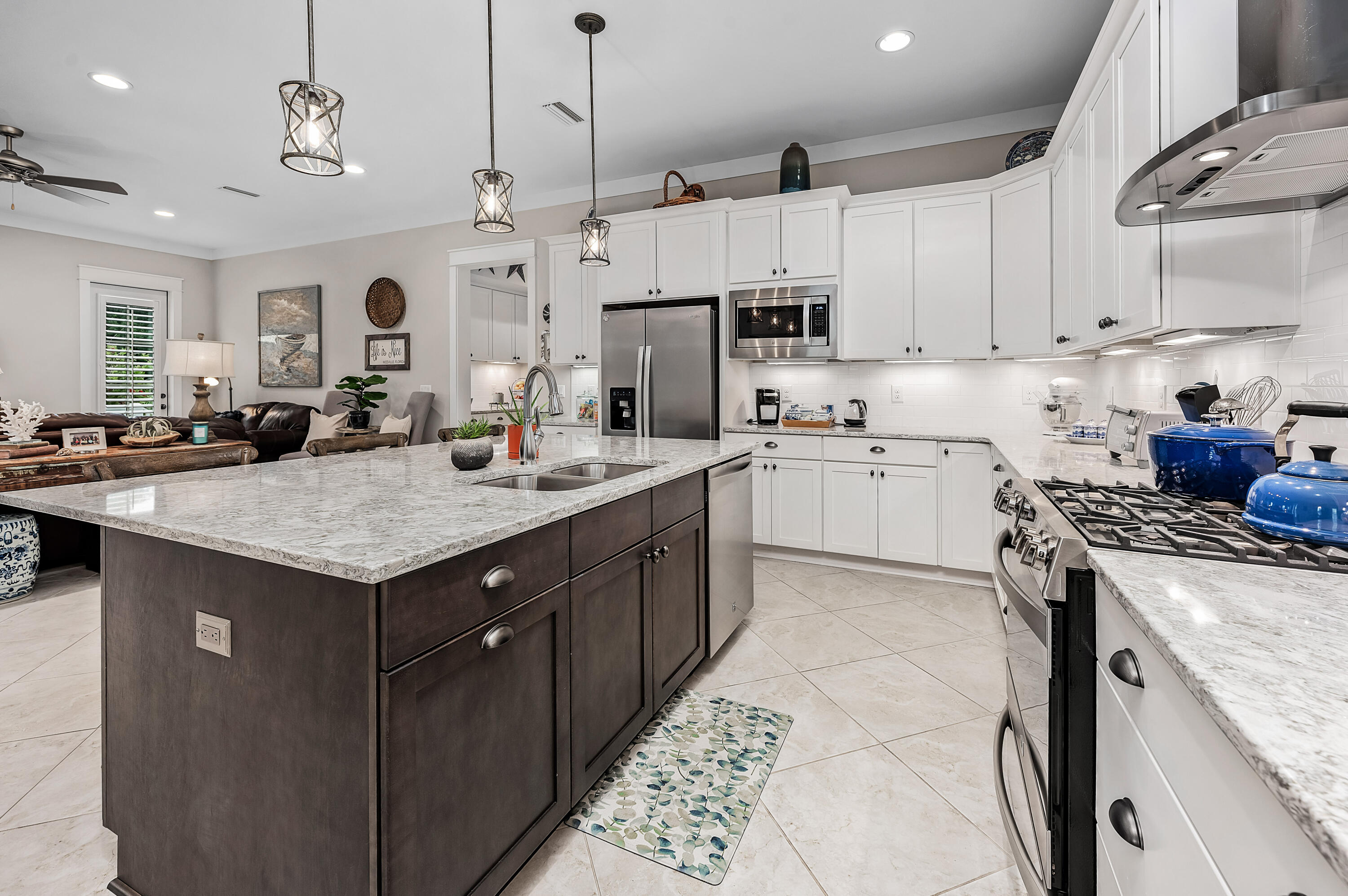 19 Front Porch Circle