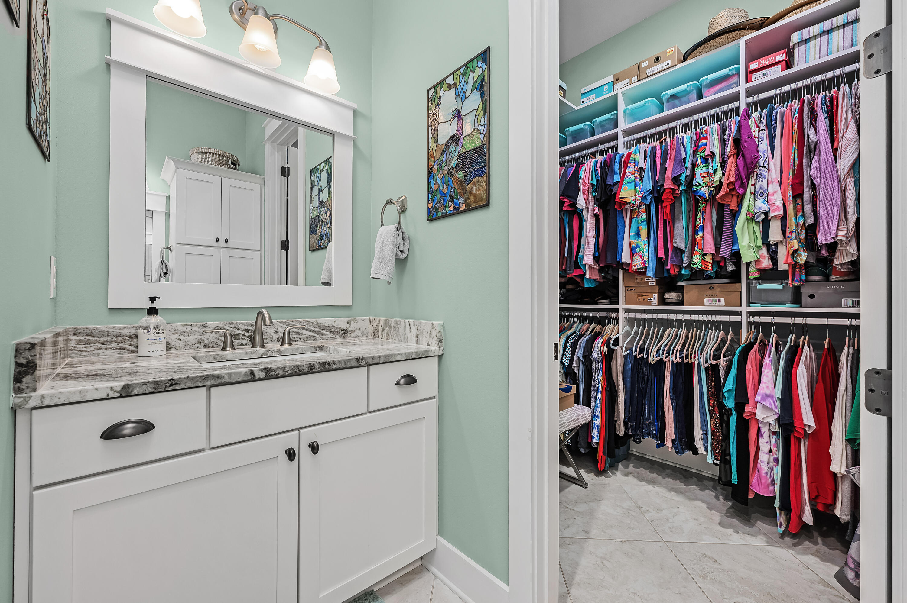 19 Front Porch Circle