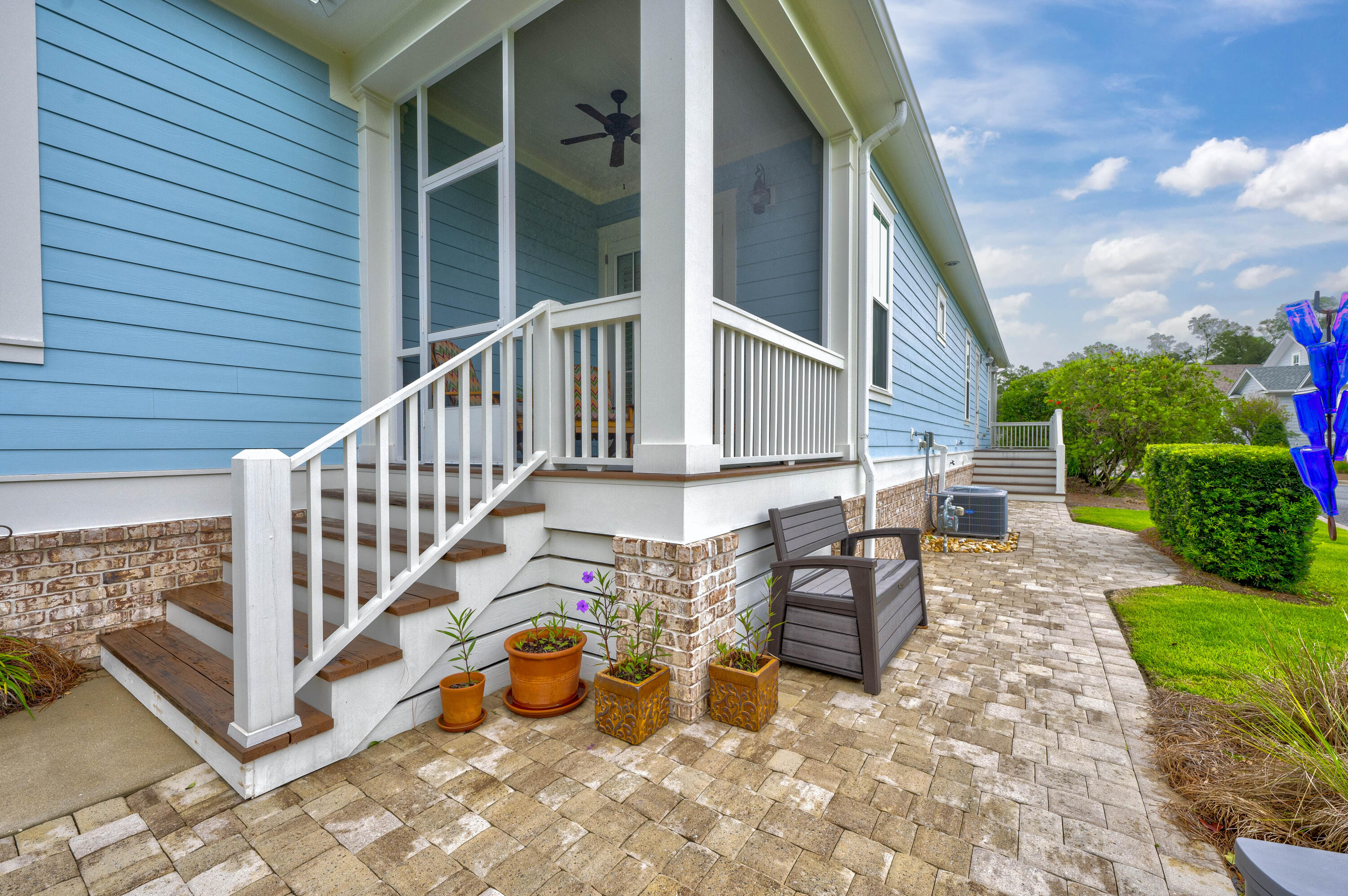 19 Front Porch Circle