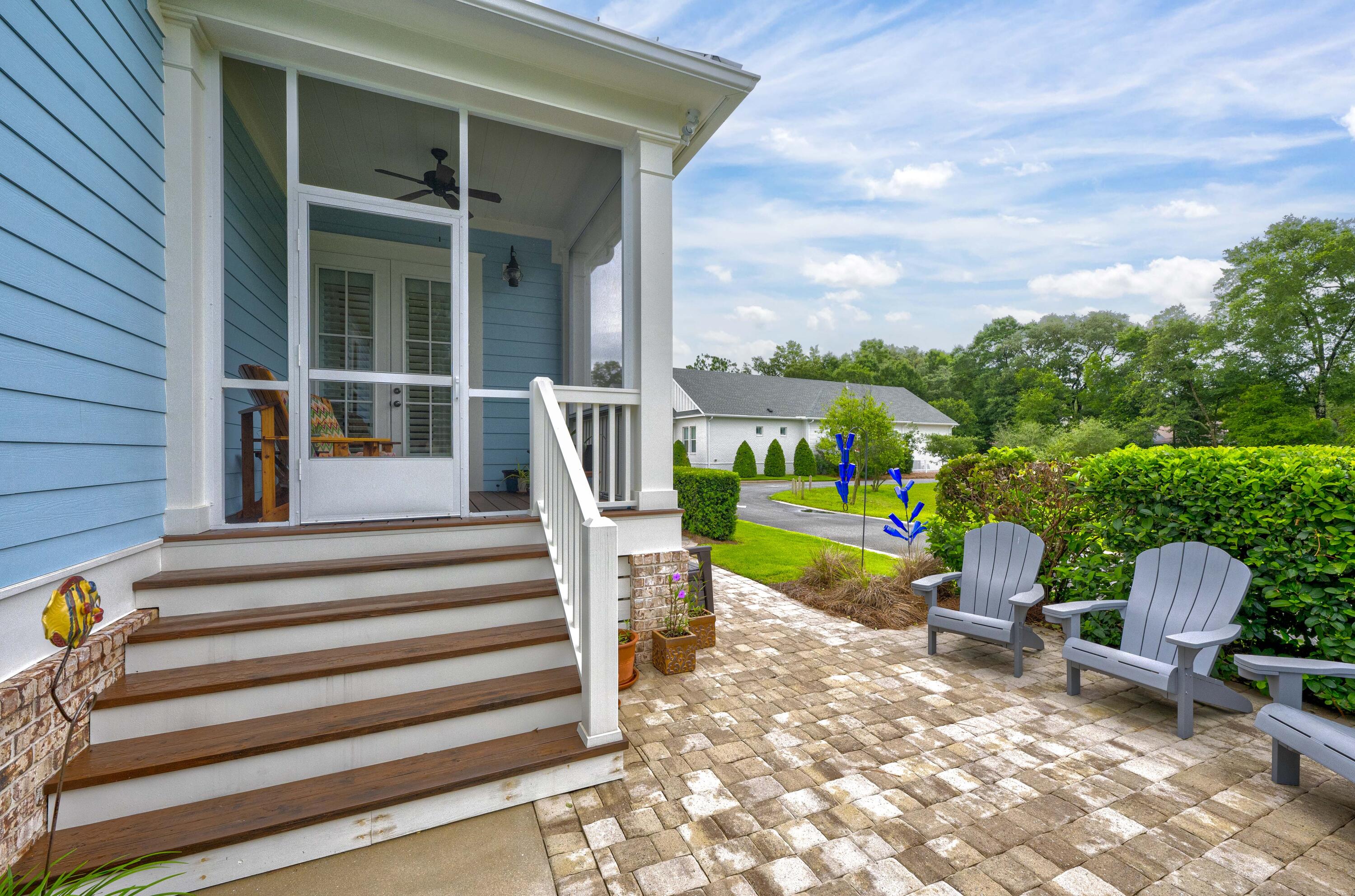 19 Front Porch Circle