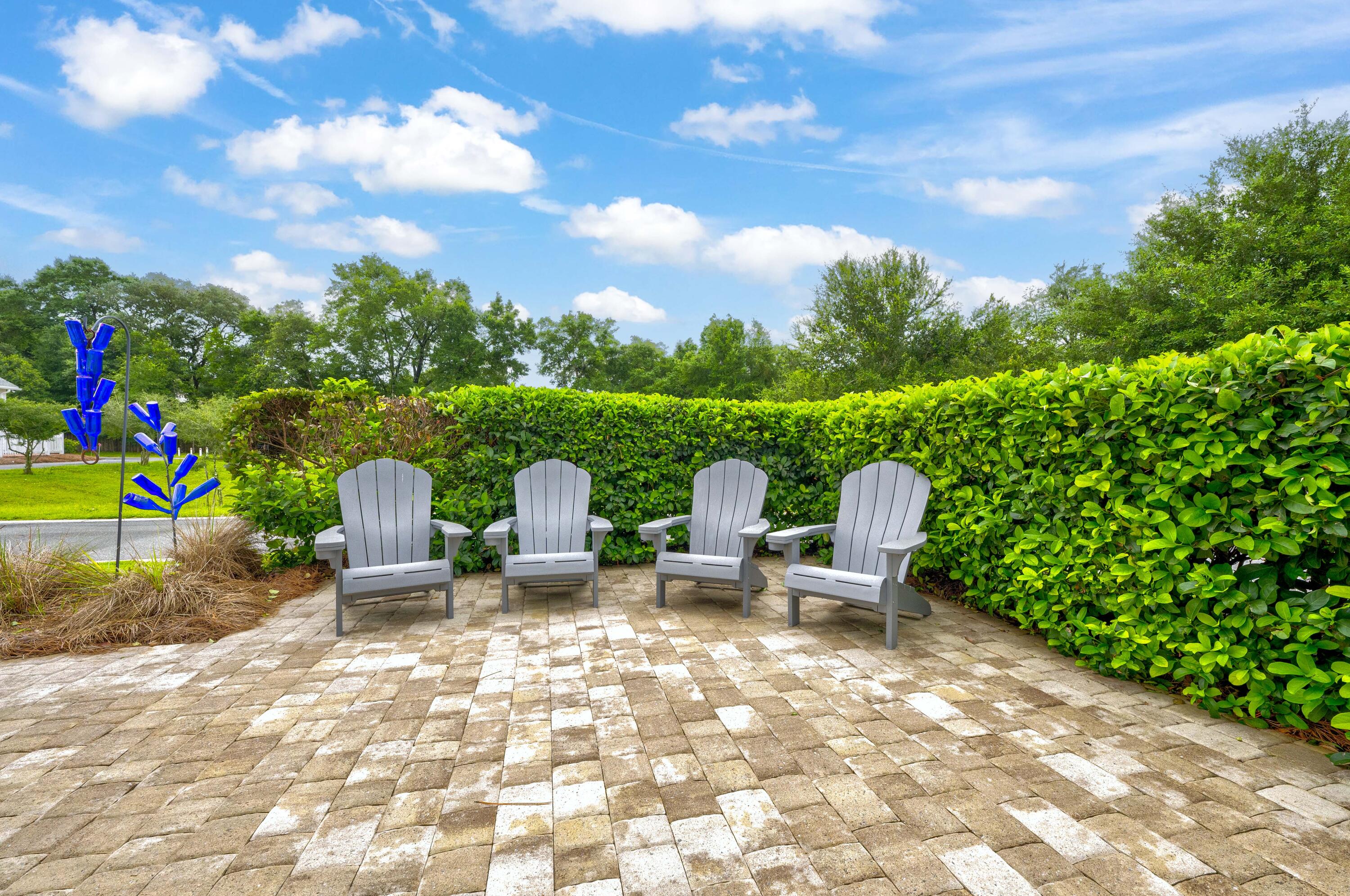 19 Front Porch Circle