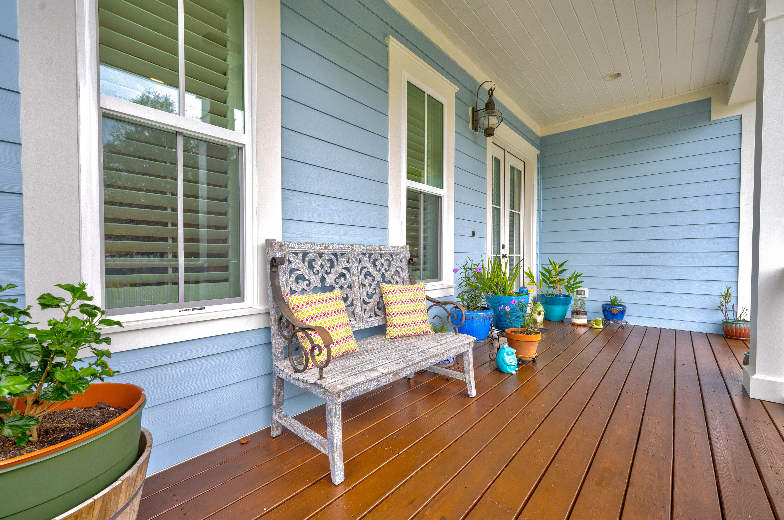 19 Front Porch Circle