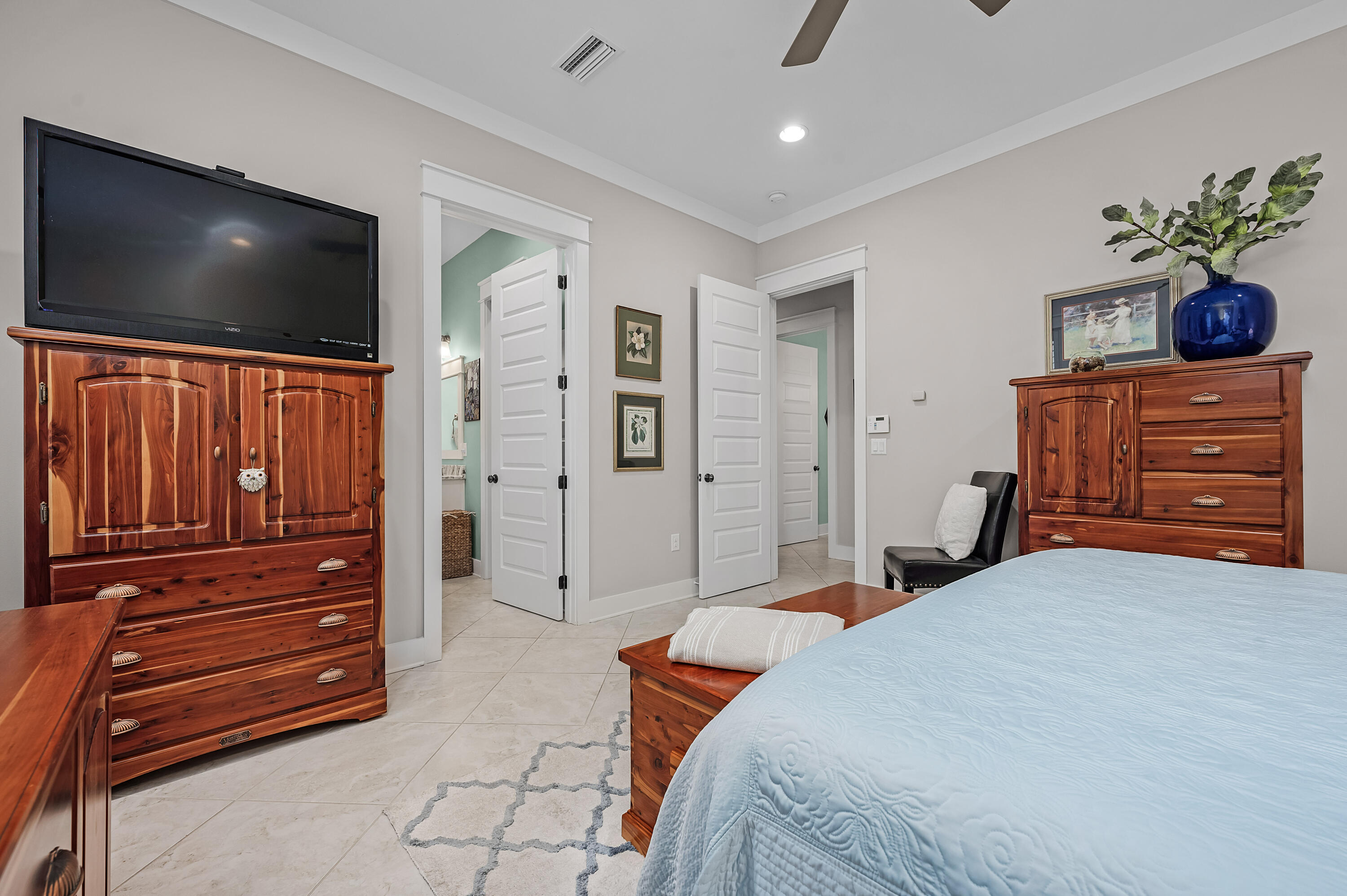 19 Front Porch Circle