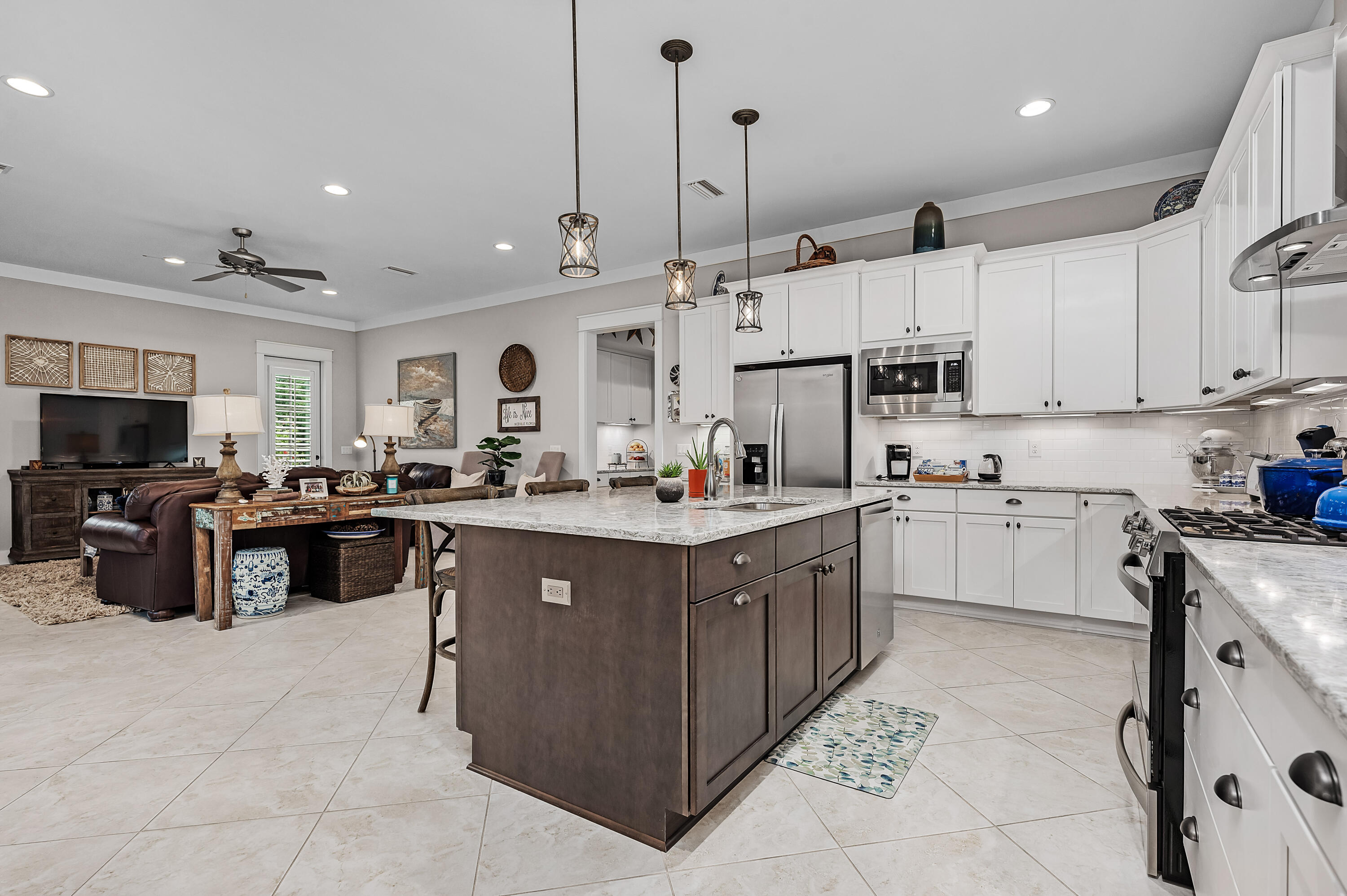 19 Front Porch Circle