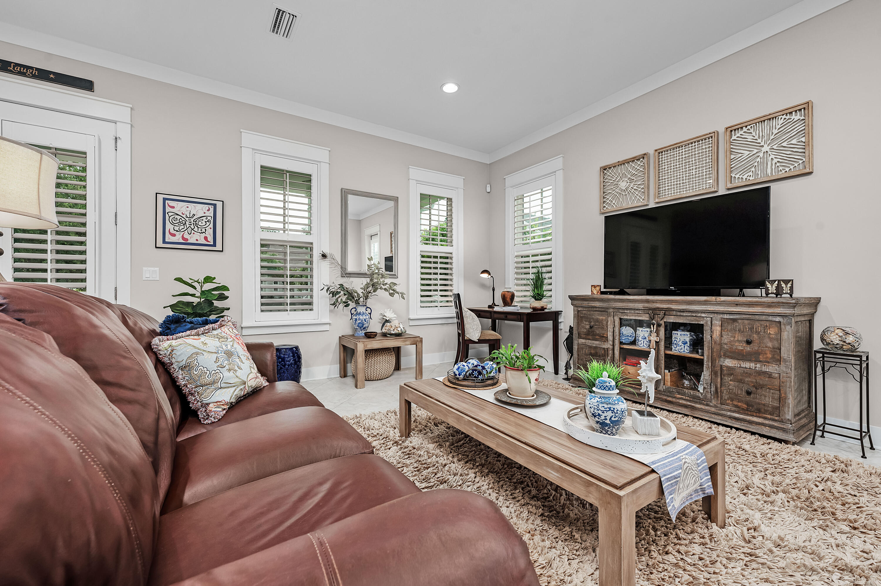 19 Front Porch Circle