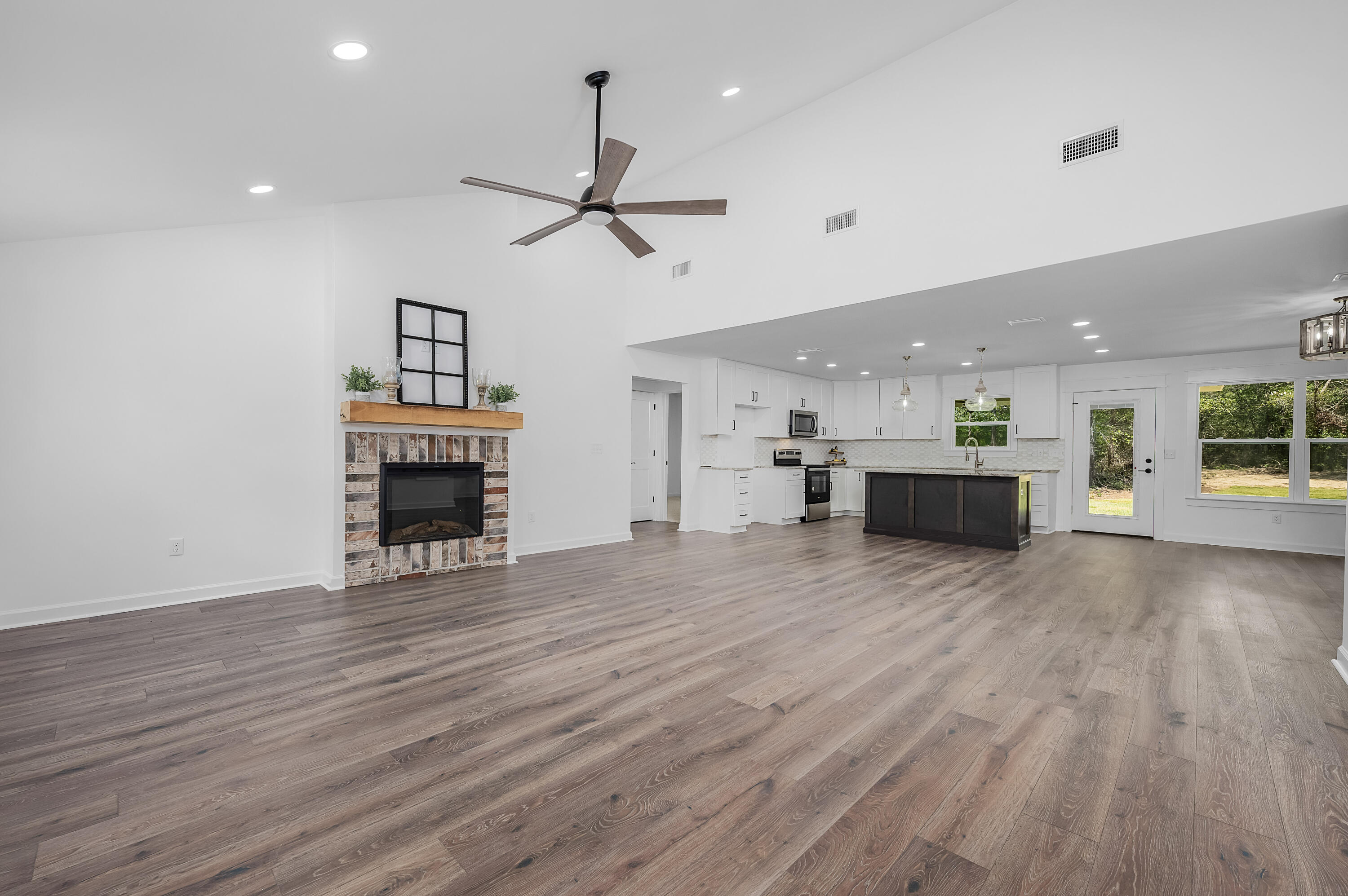 1700 Co Highway 1087, DeFuniak Springs