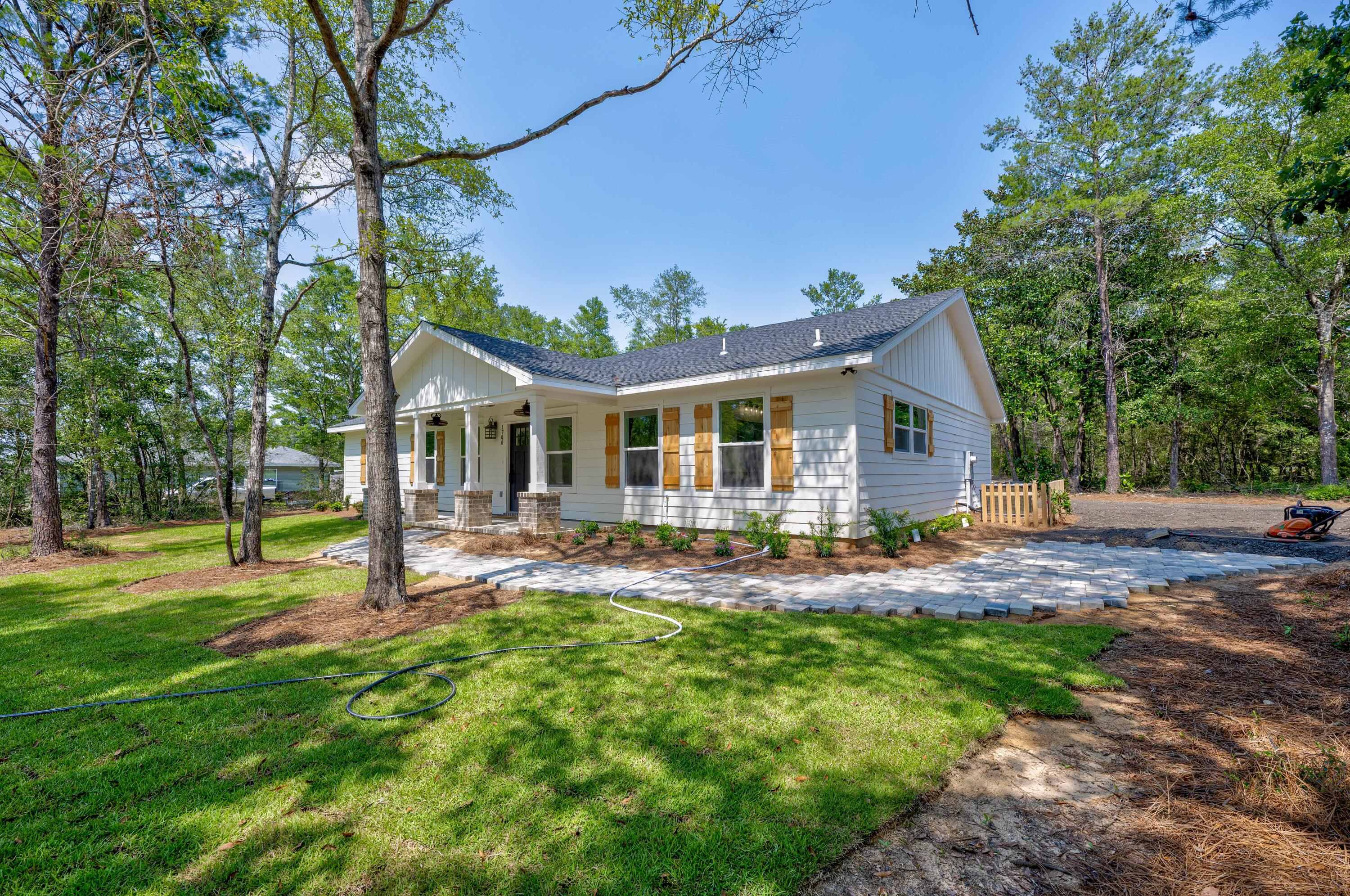 1700 Co Highway 1087, DeFuniak Springs