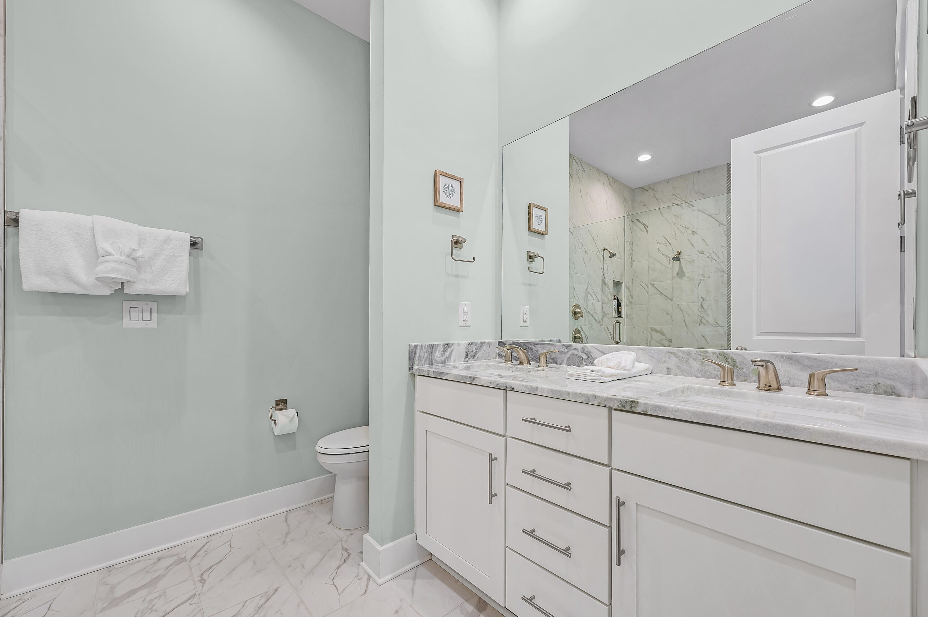 62 Bella Vista Court