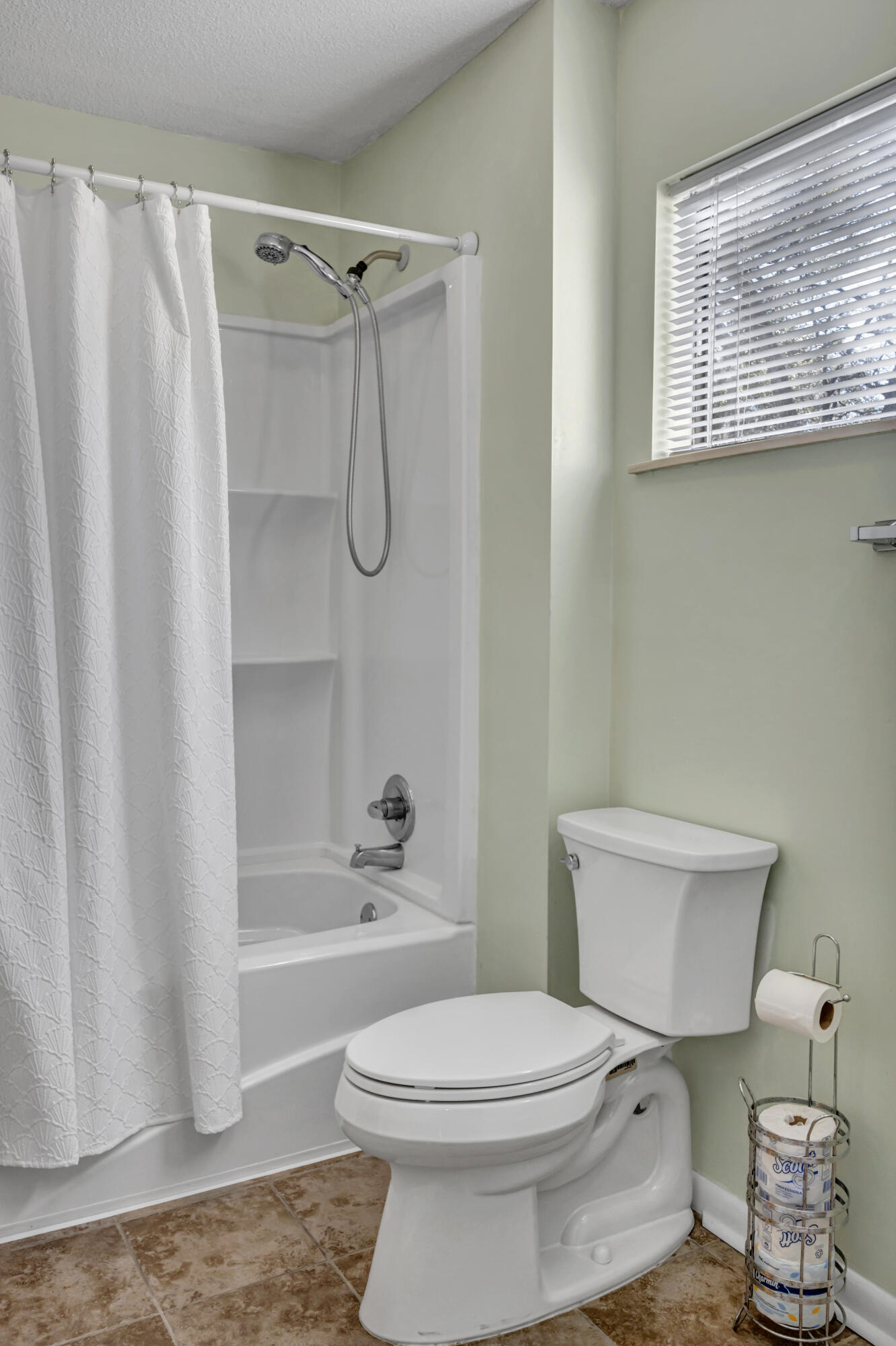 300 Yacht Club Drive, UNIT 04