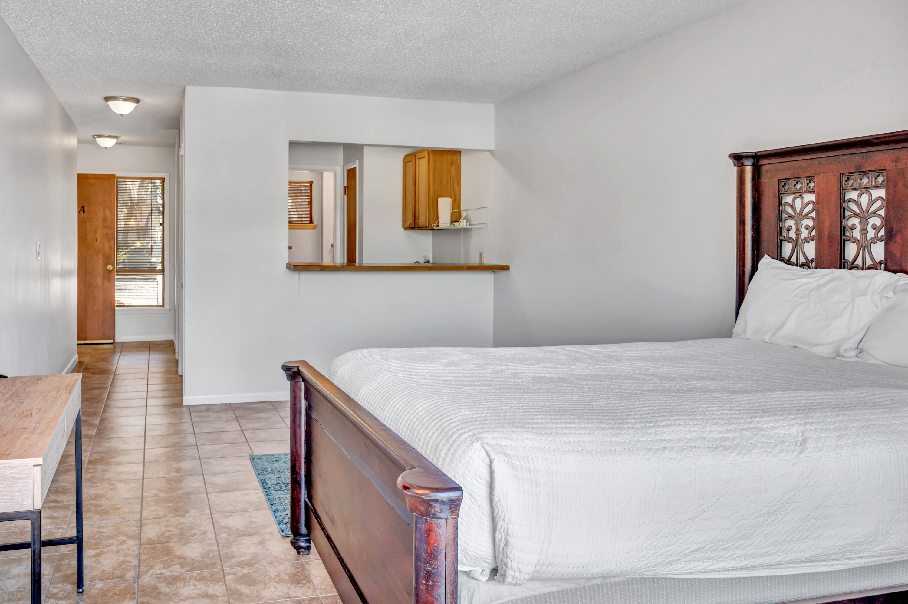 300 Yacht Club Drive, UNIT 04