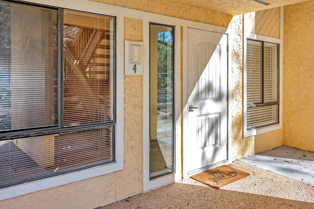 300 Yacht Club Drive, UNIT 04