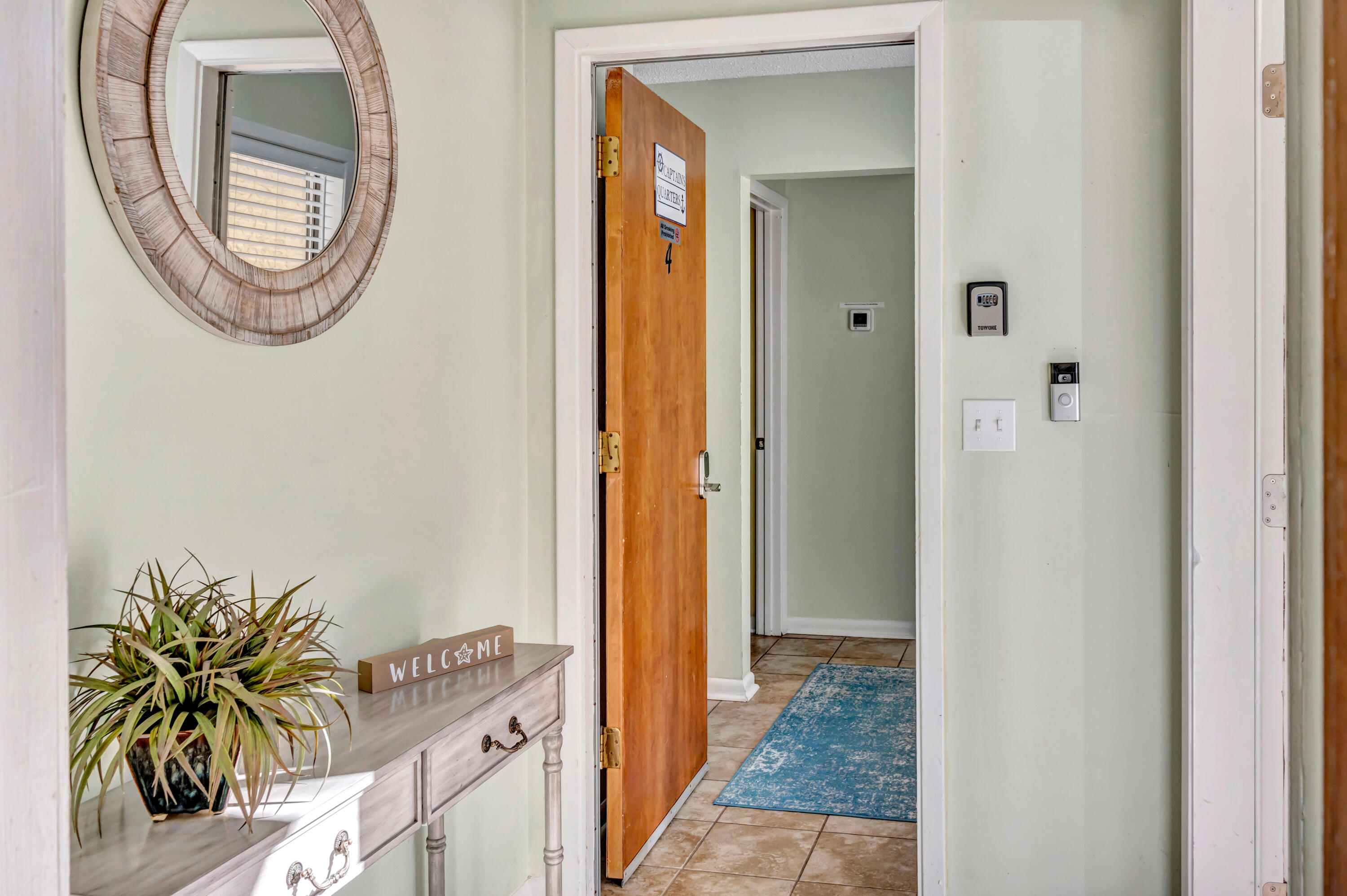 300 Yacht Club Drive, UNIT 04