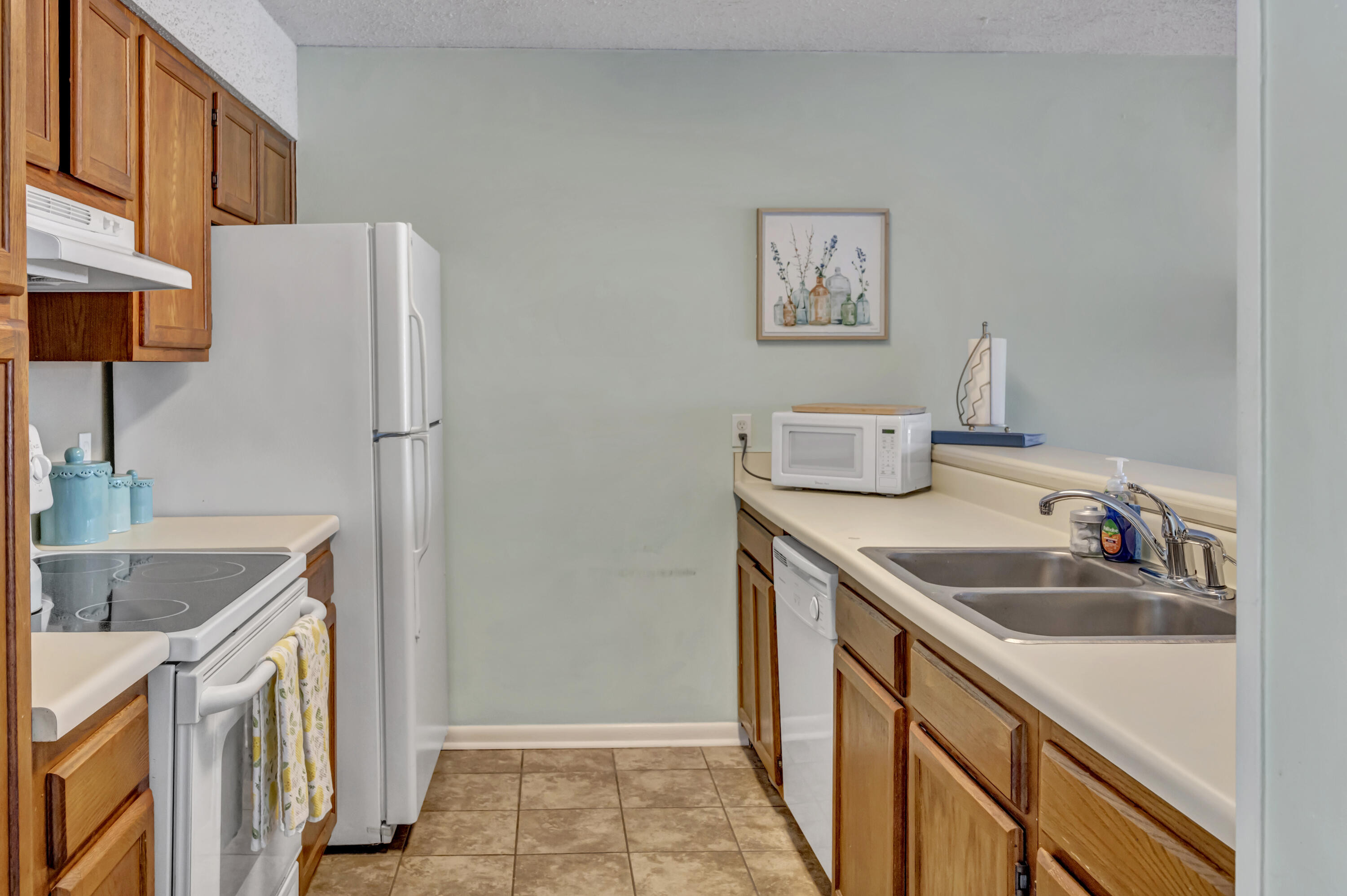 300 Yacht Club Drive, UNIT 04