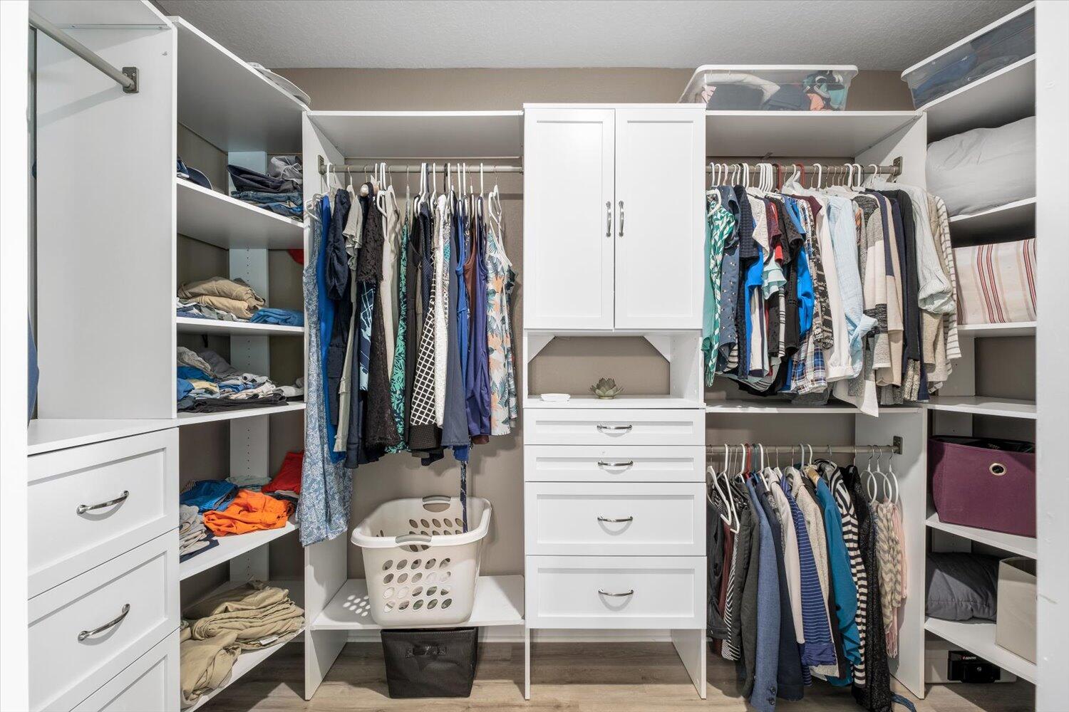 1858 Justice Circle Circle