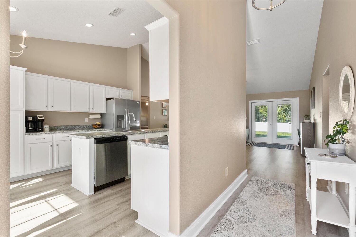 1858 Justice Circle Circle