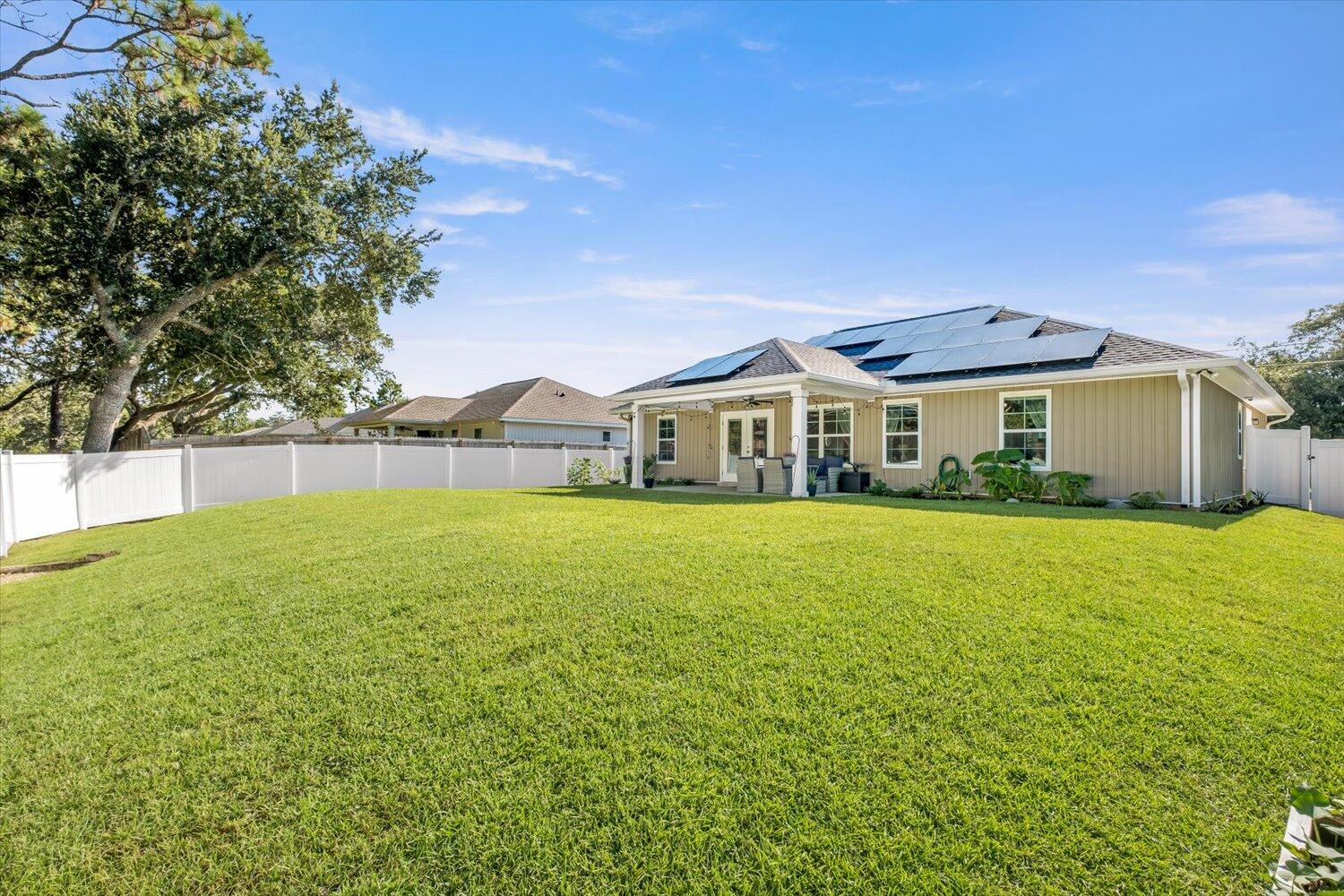 1858 Justice Circle Circle