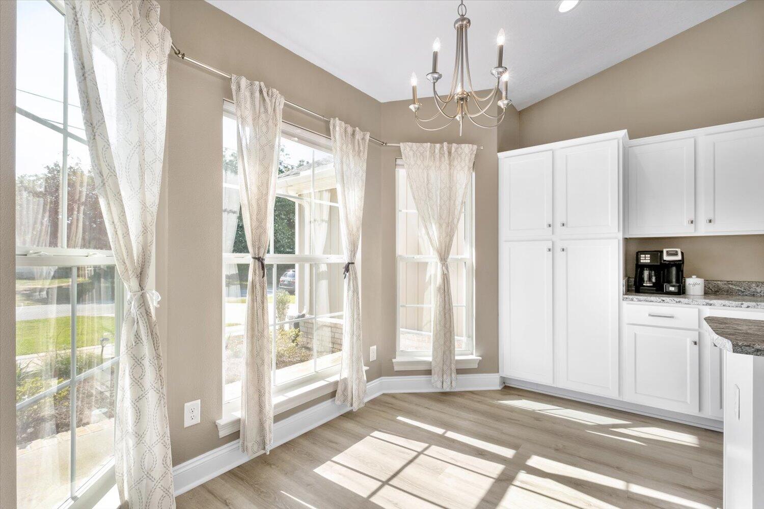 1858 Justice Circle Circle