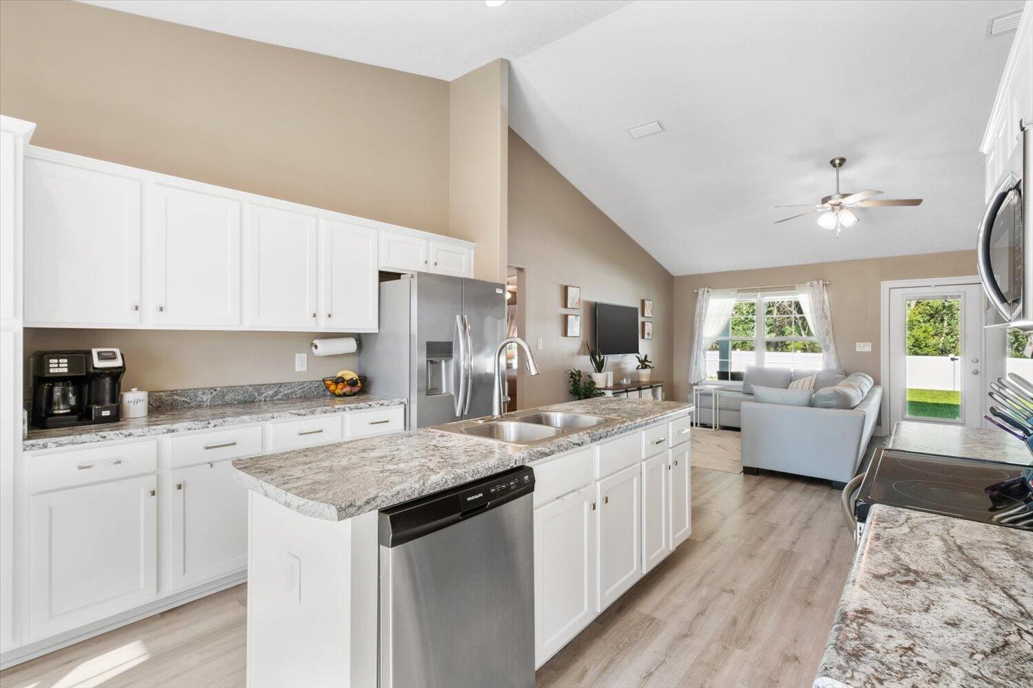 1858 Justice Circle Circle