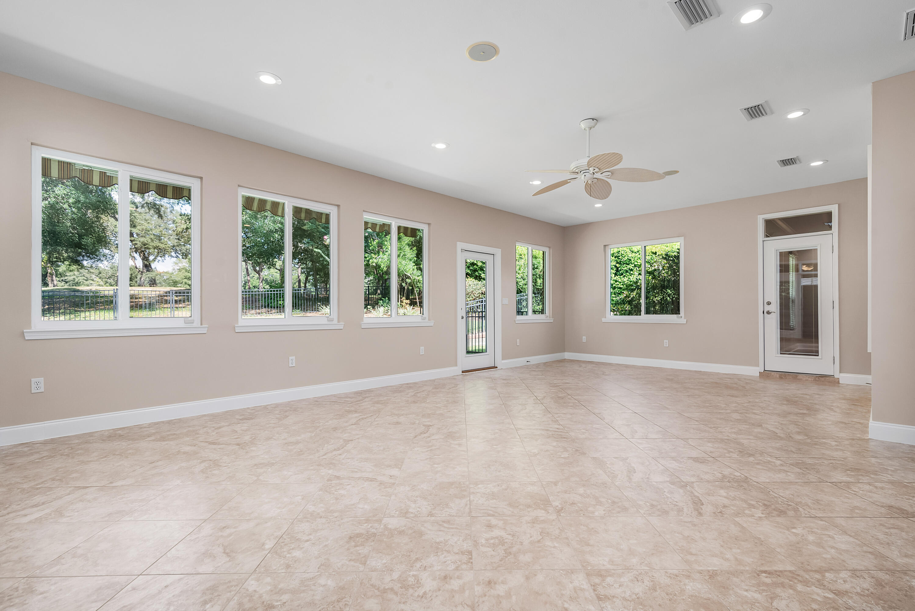 420 Ruckel Drive