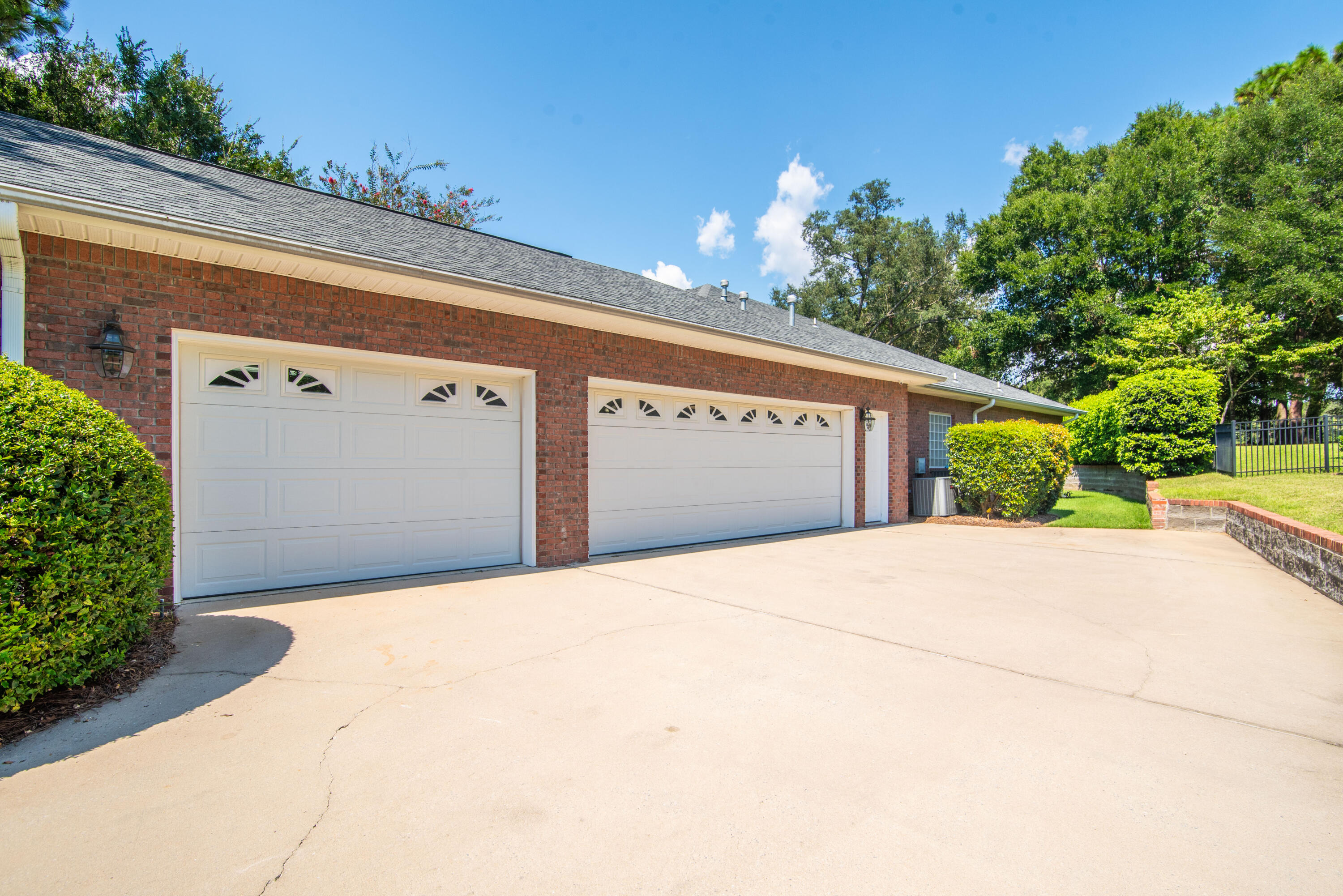 420 Ruckel Drive