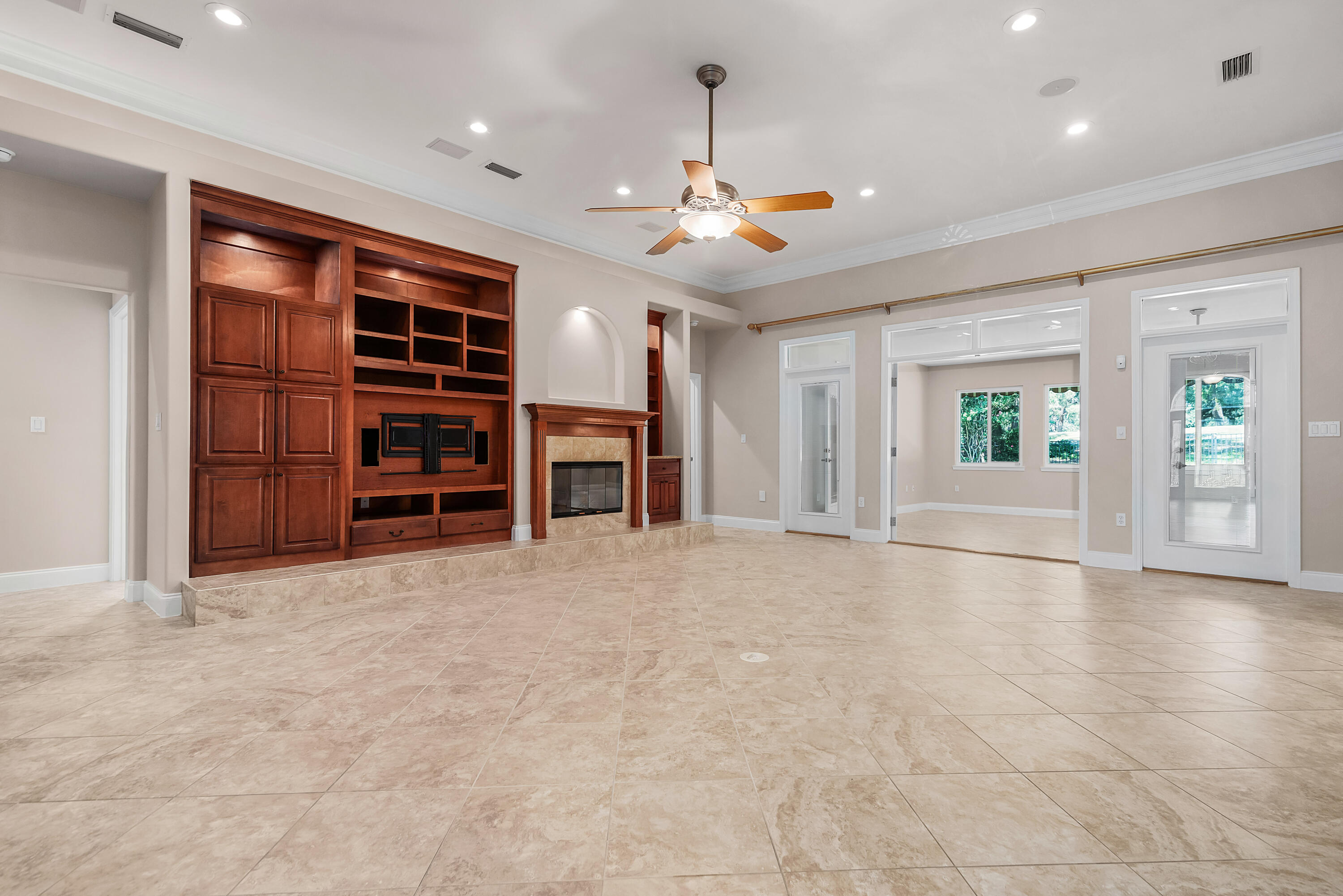 420 Ruckel Drive