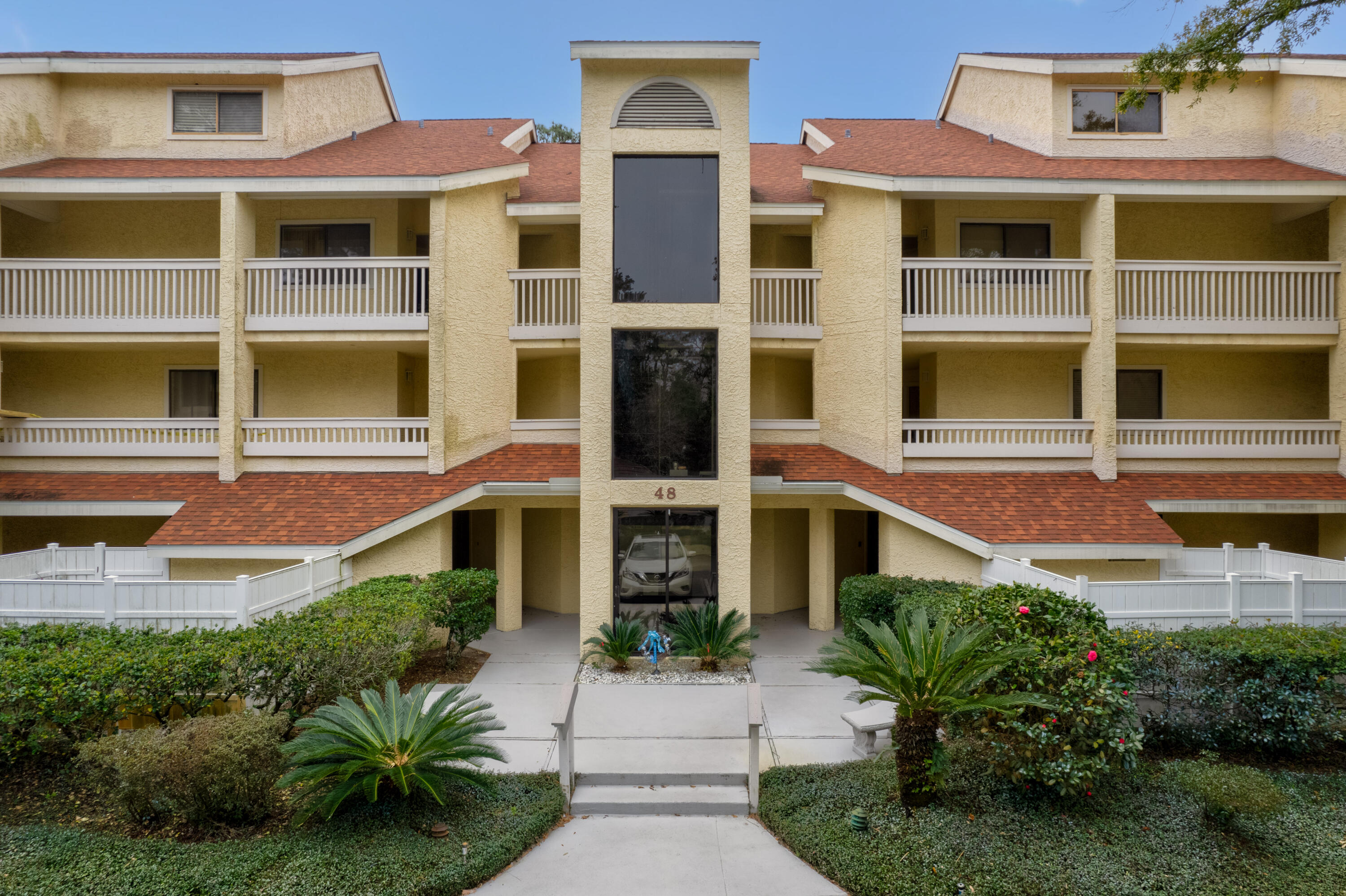 48 Marina Cove Drive, UNIT 202B