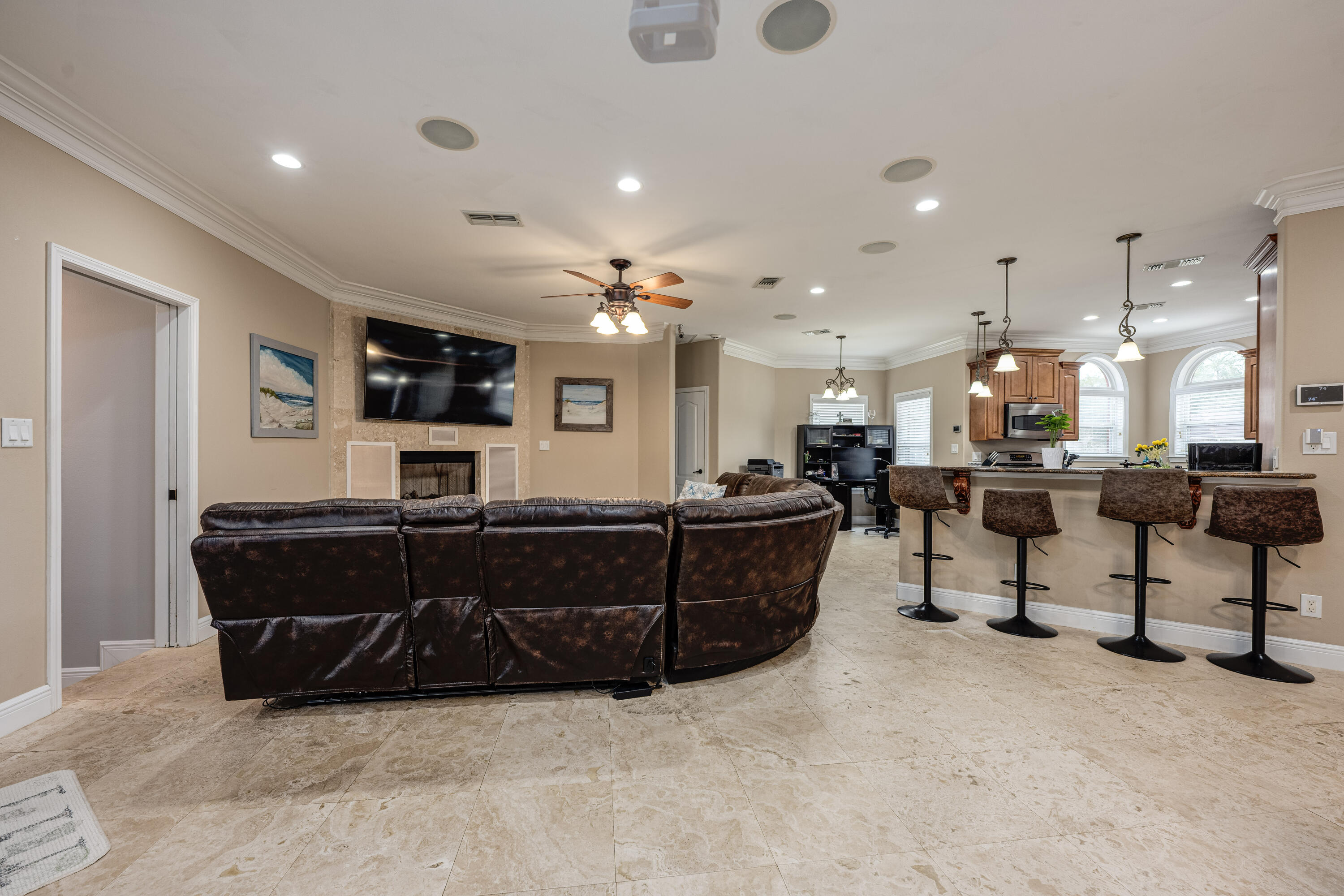 903 Mahogany Court