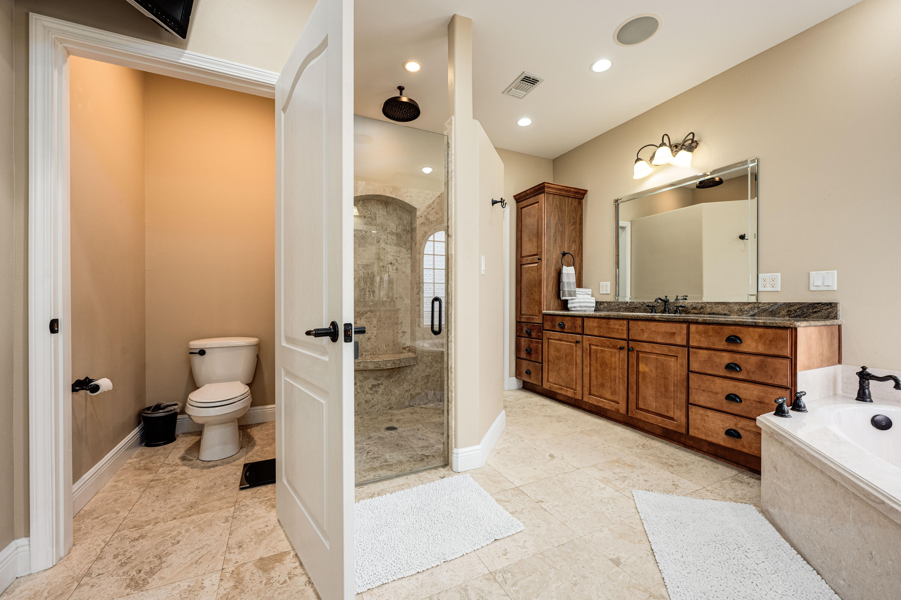 903 Mahogany Court