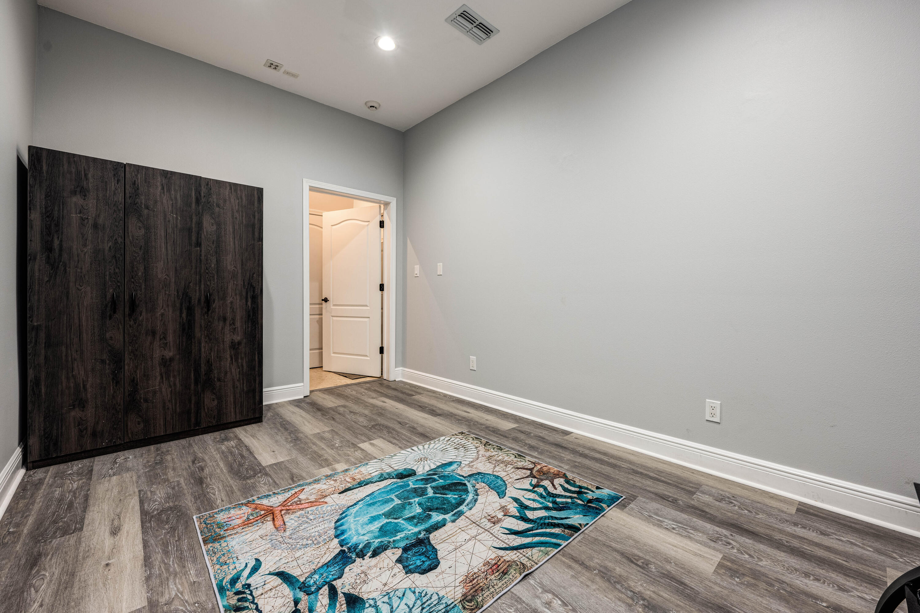 903 Mahogany Court