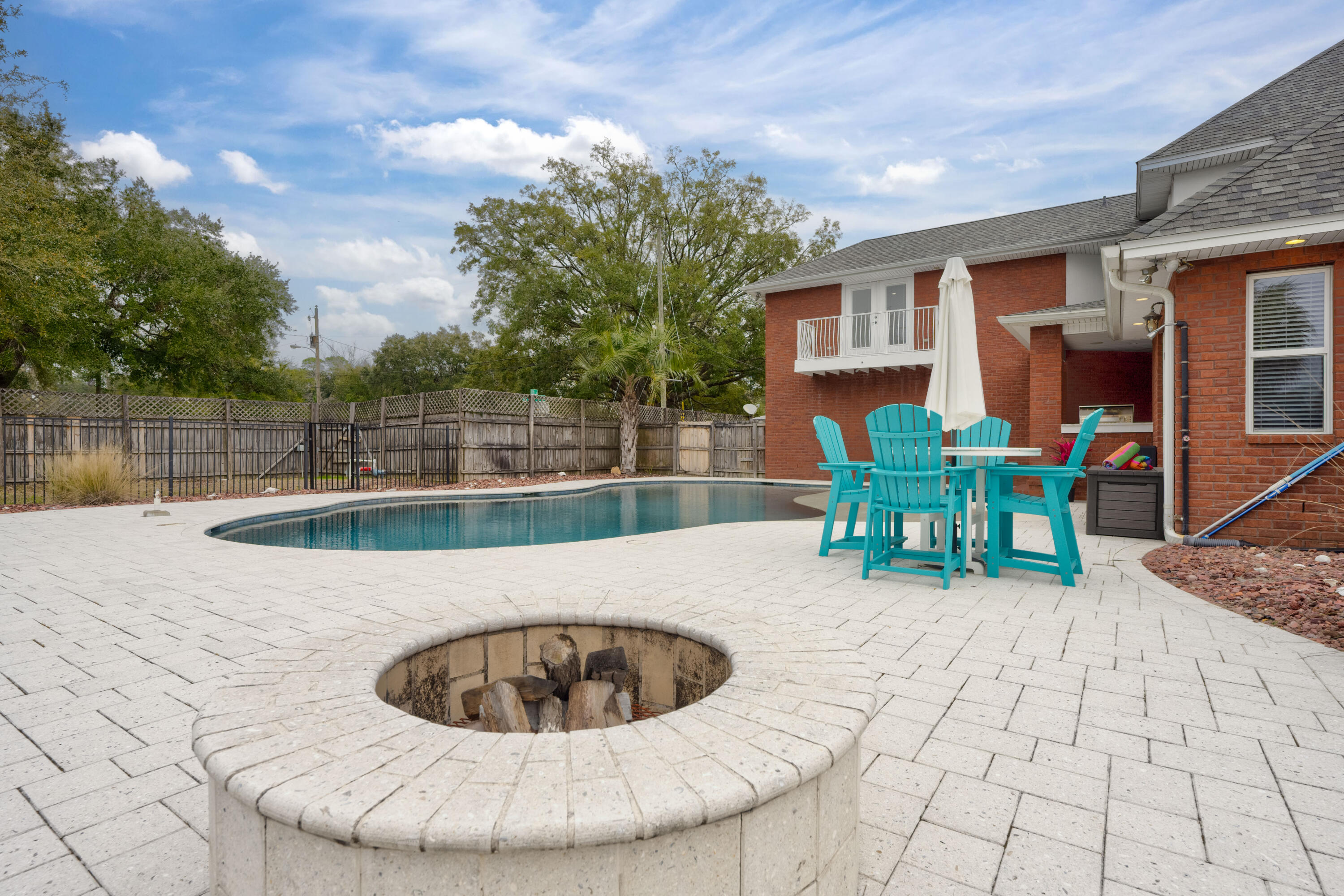 903 Mahogany Court