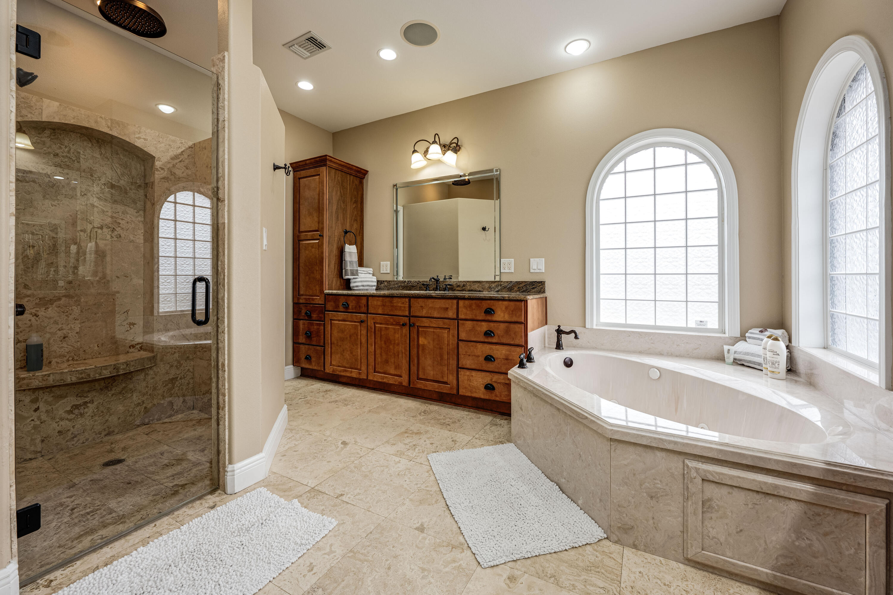 903 Mahogany Court