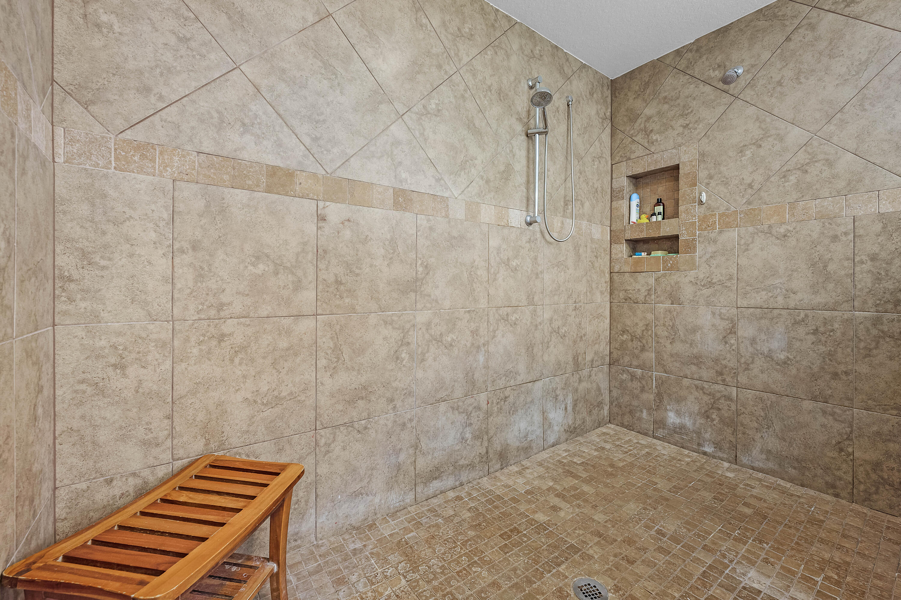 6085 Walk Along Way Way