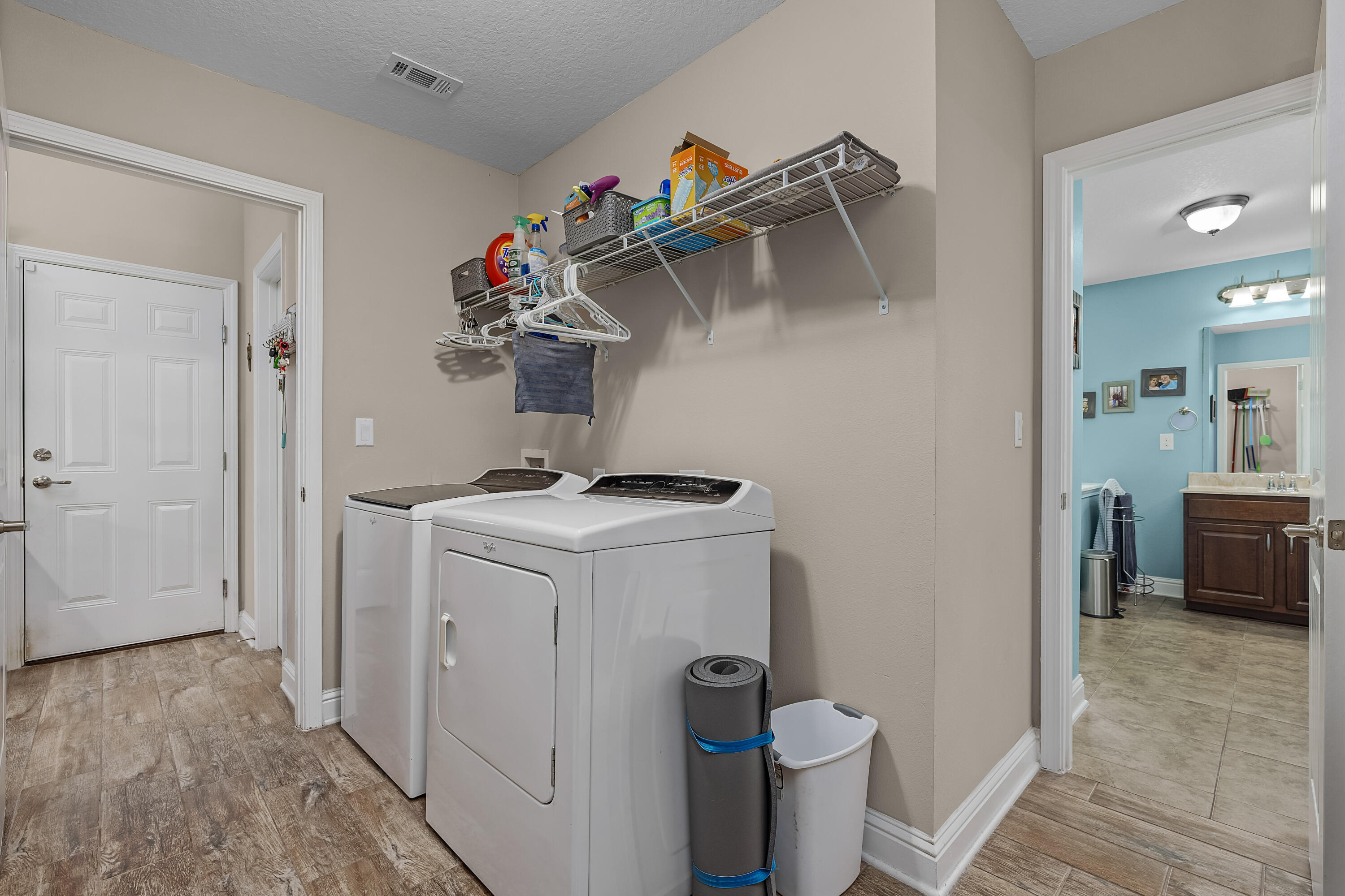 6085 Walk Along Way Way