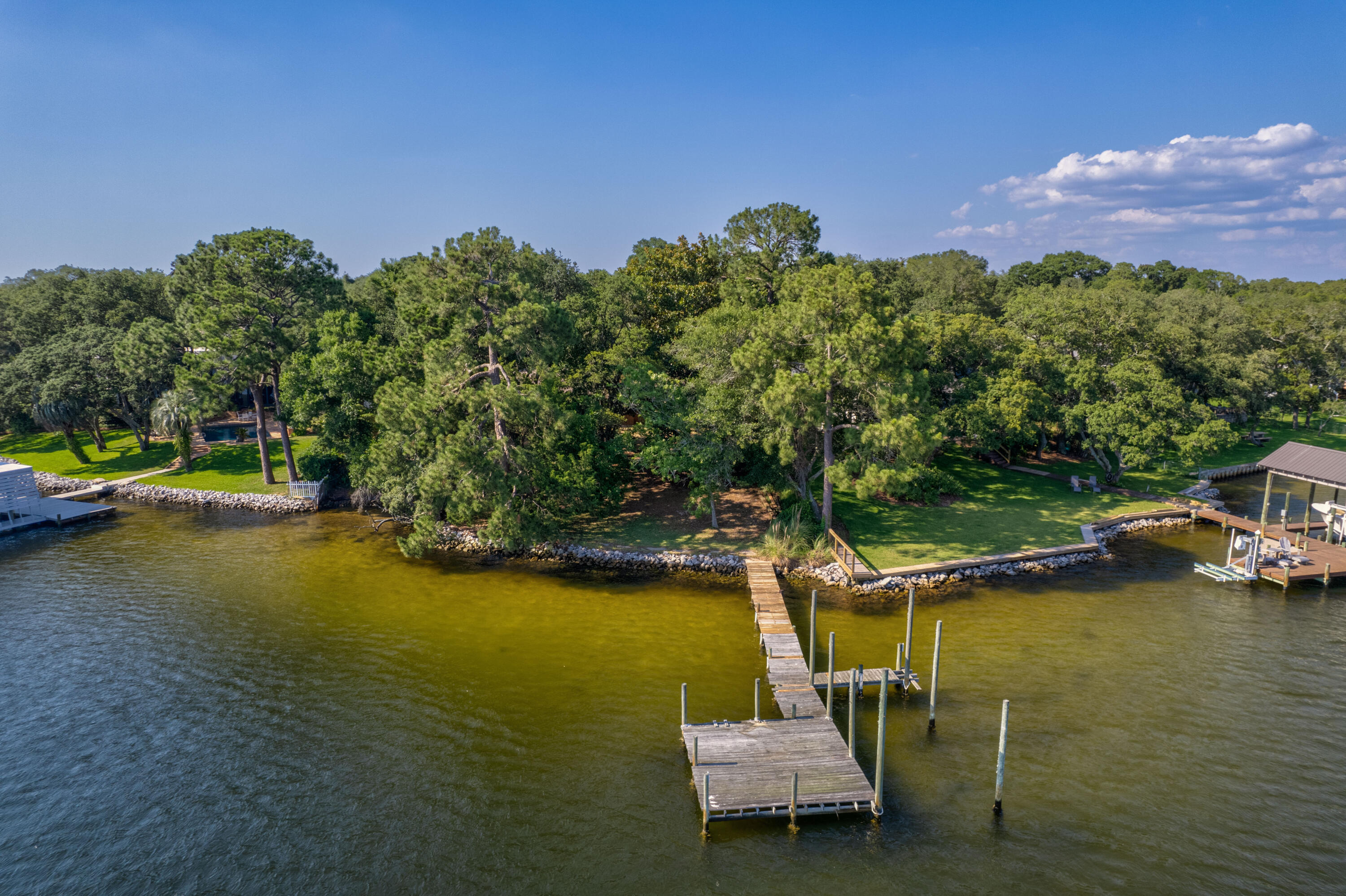 549 Pocahontas Drive