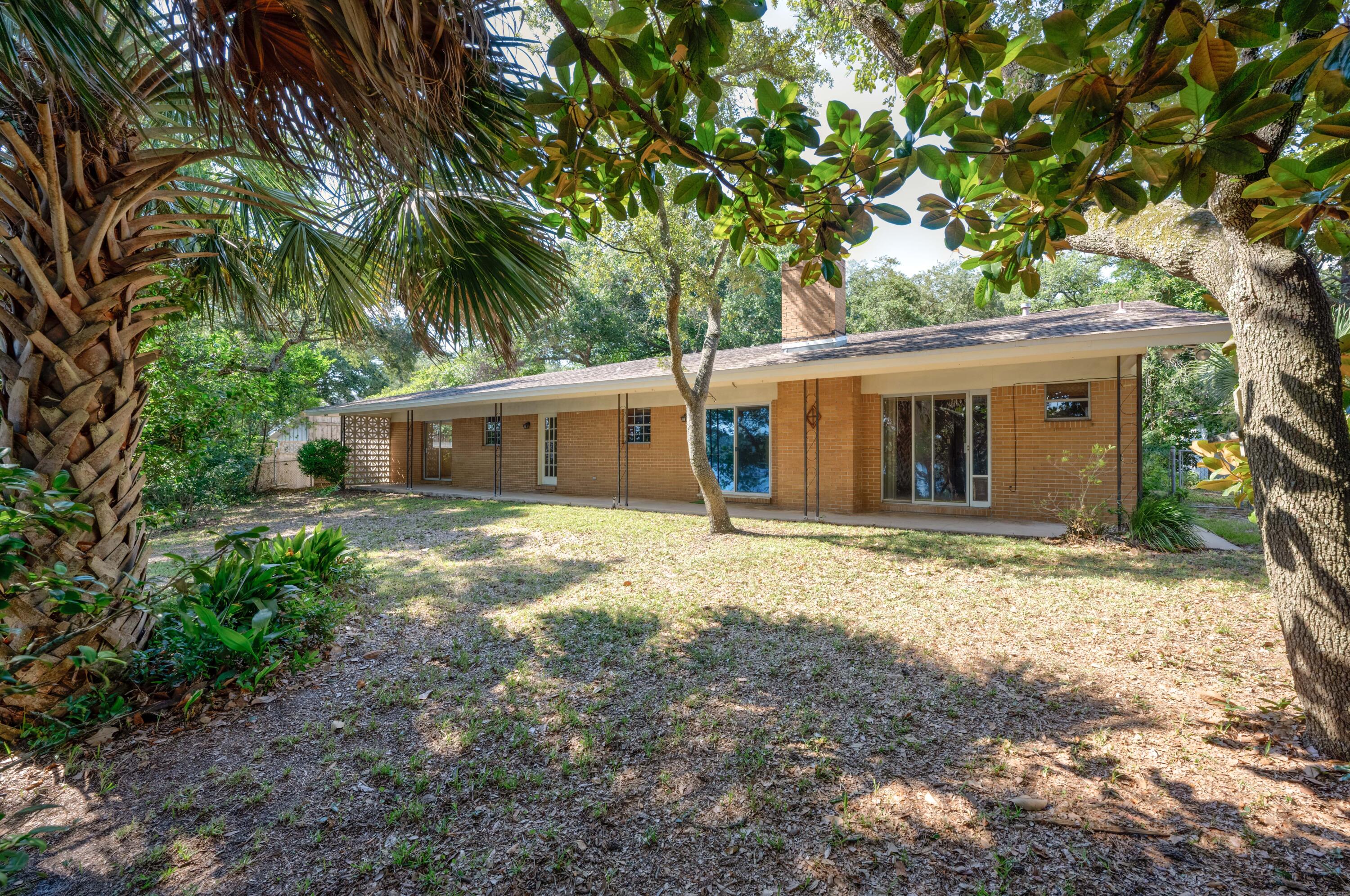 549 Pocahontas Drive
