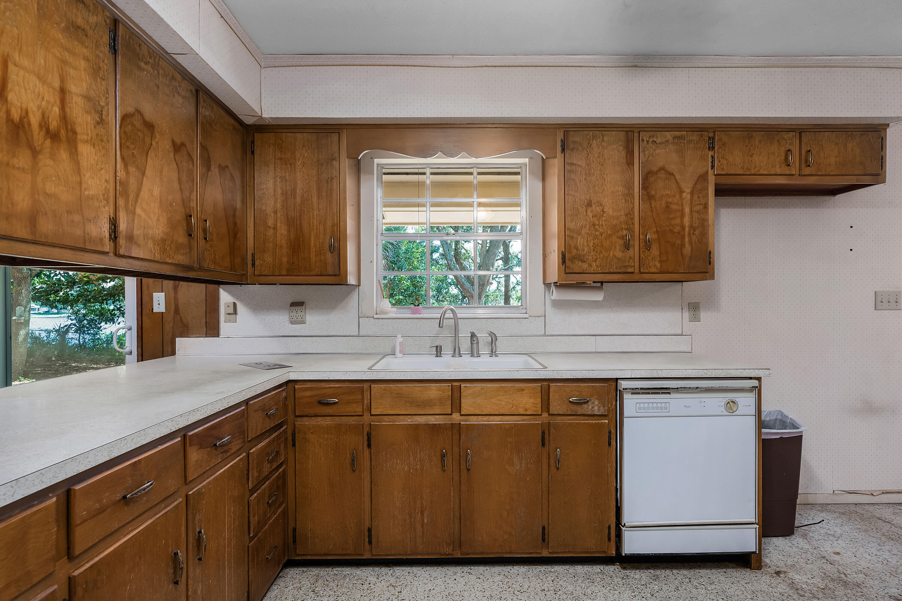 549 Pocahontas Drive