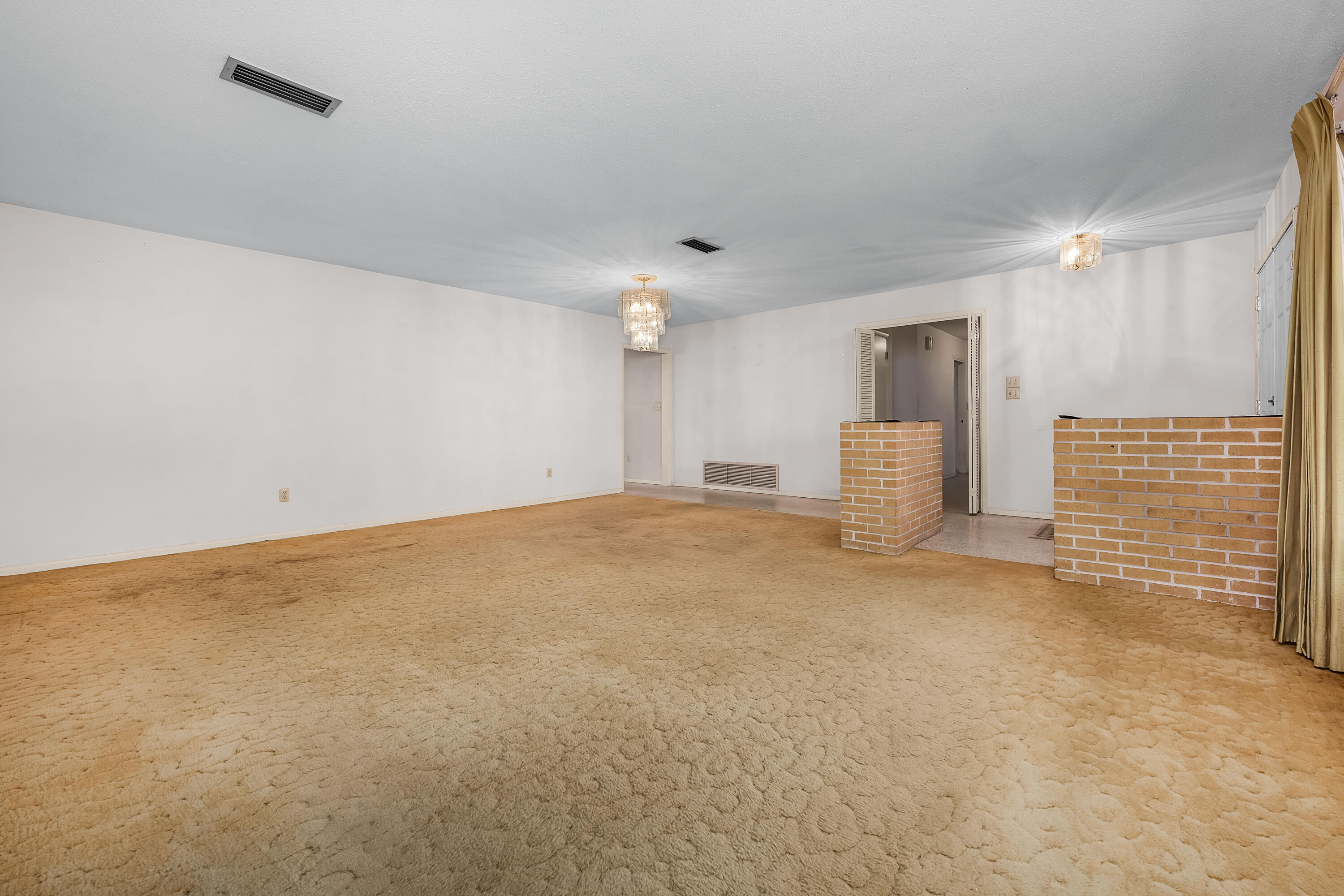 549 Pocahontas Drive