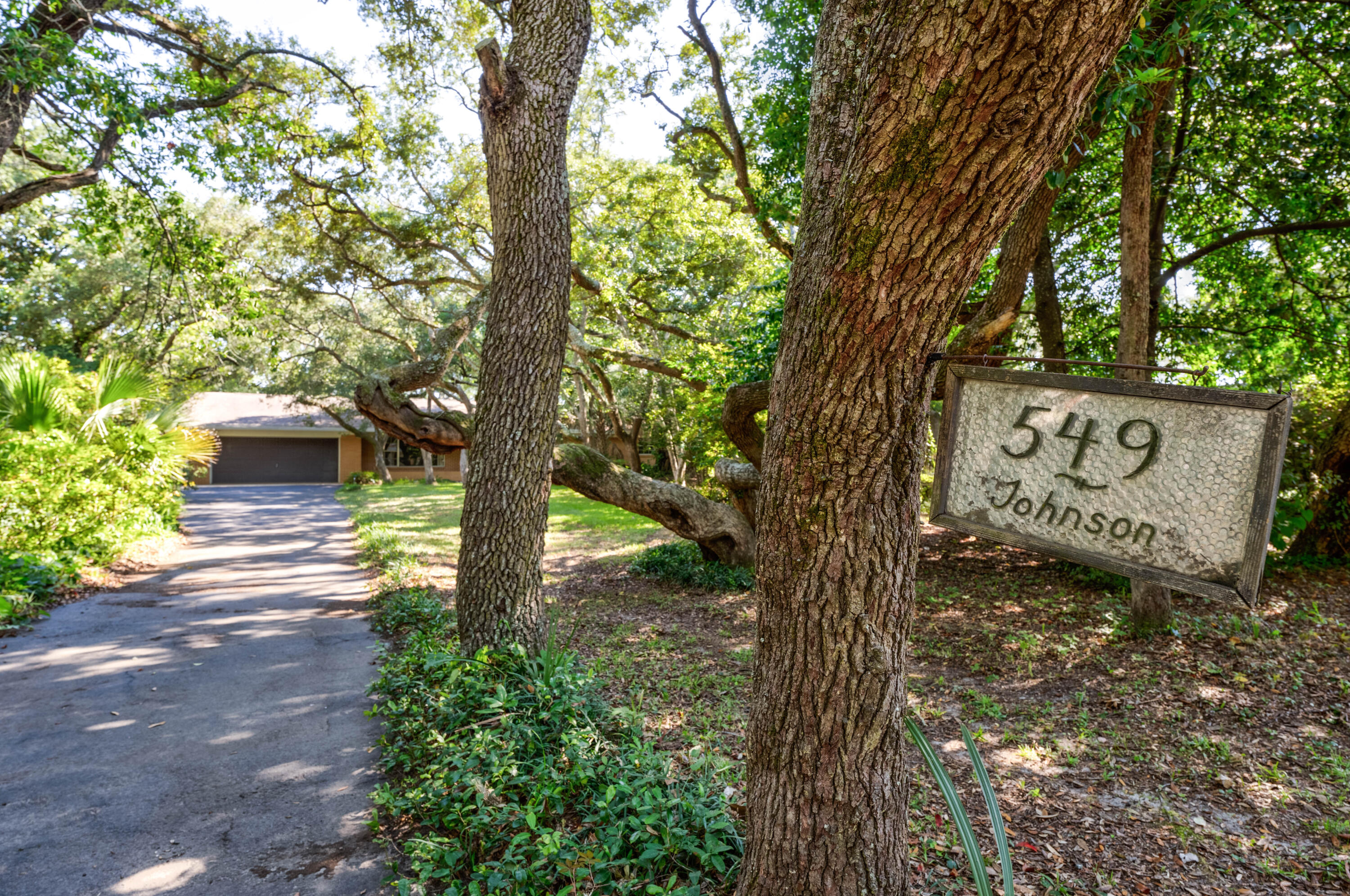 549 Pocahontas Drive