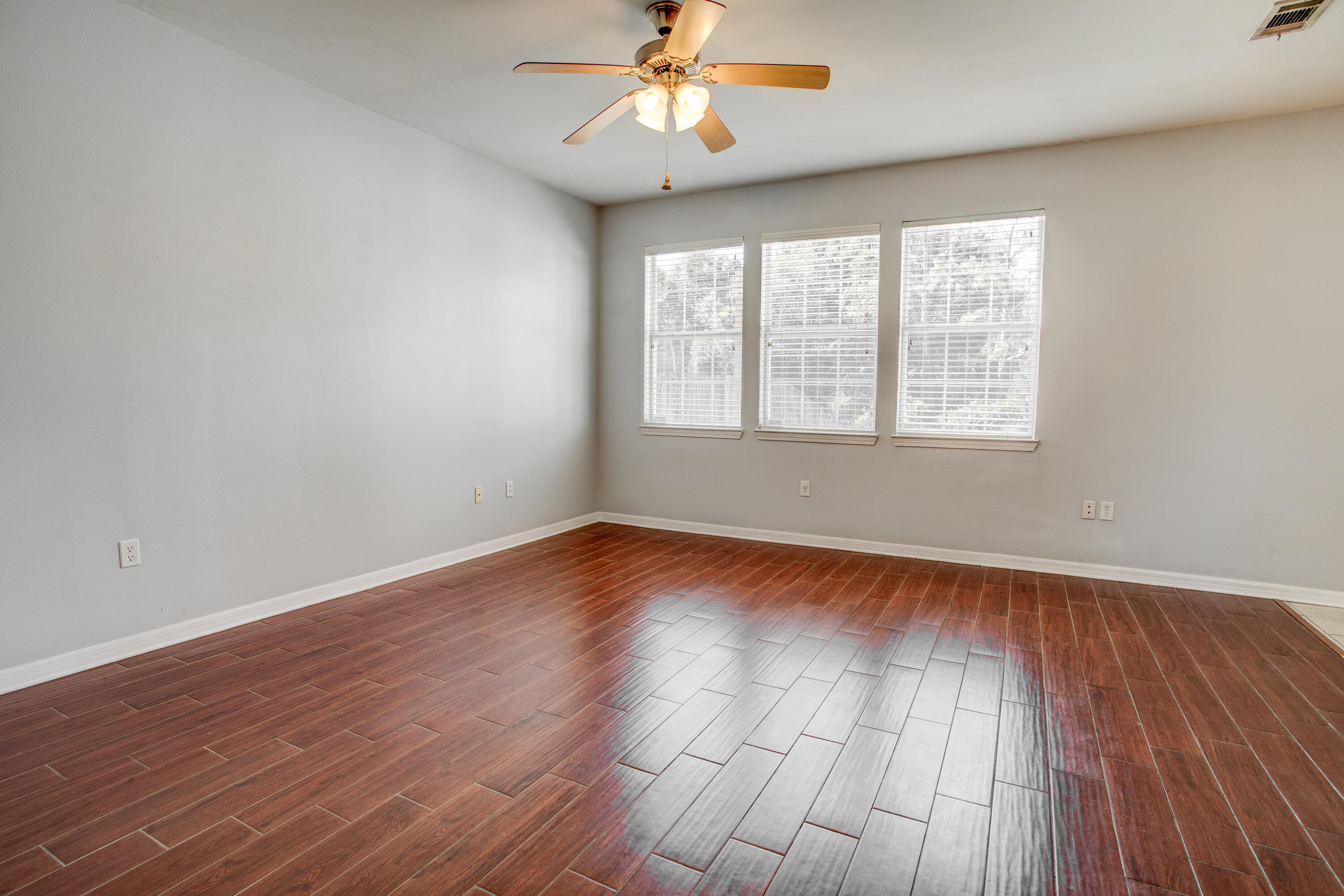 310 Peoria Boulevard