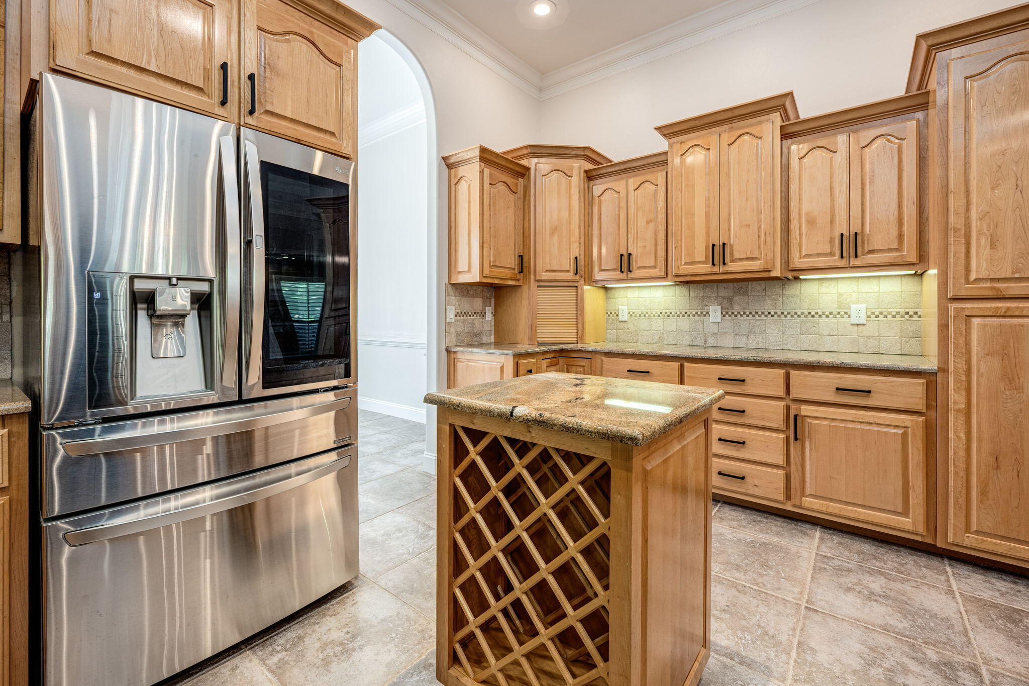 402 Spicebush Court