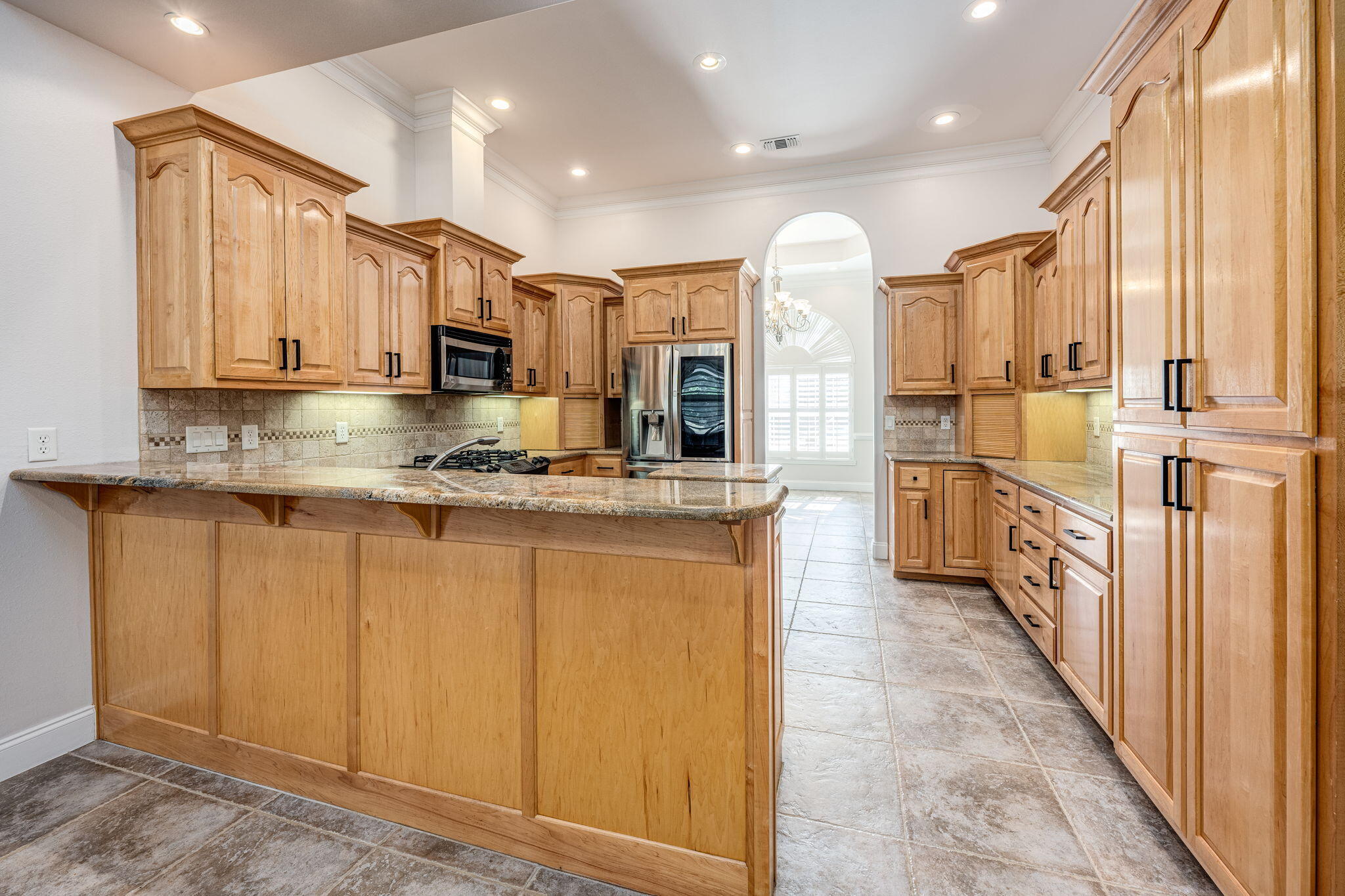 402 Spicebush Court