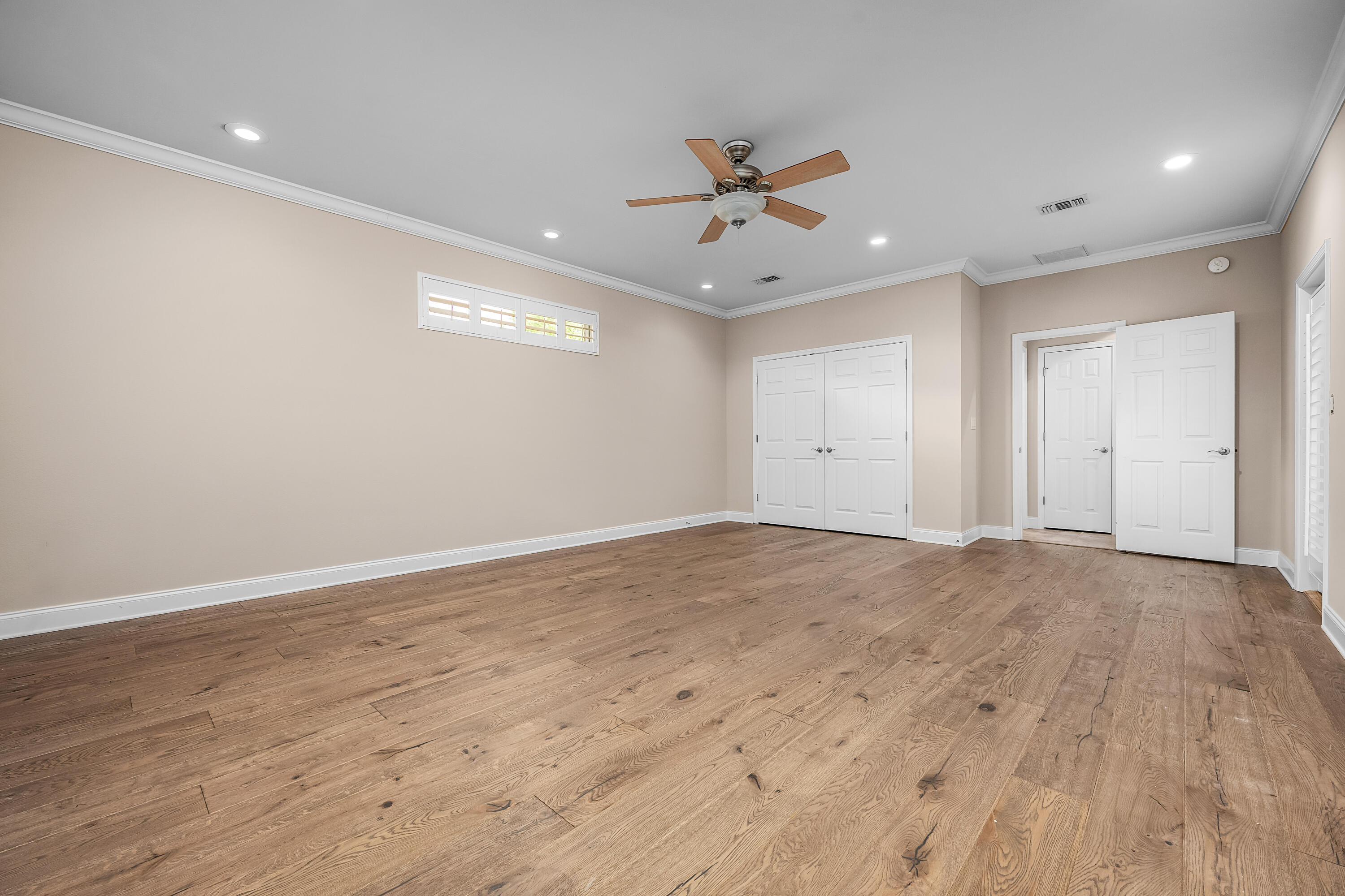 402 Spicebush Court