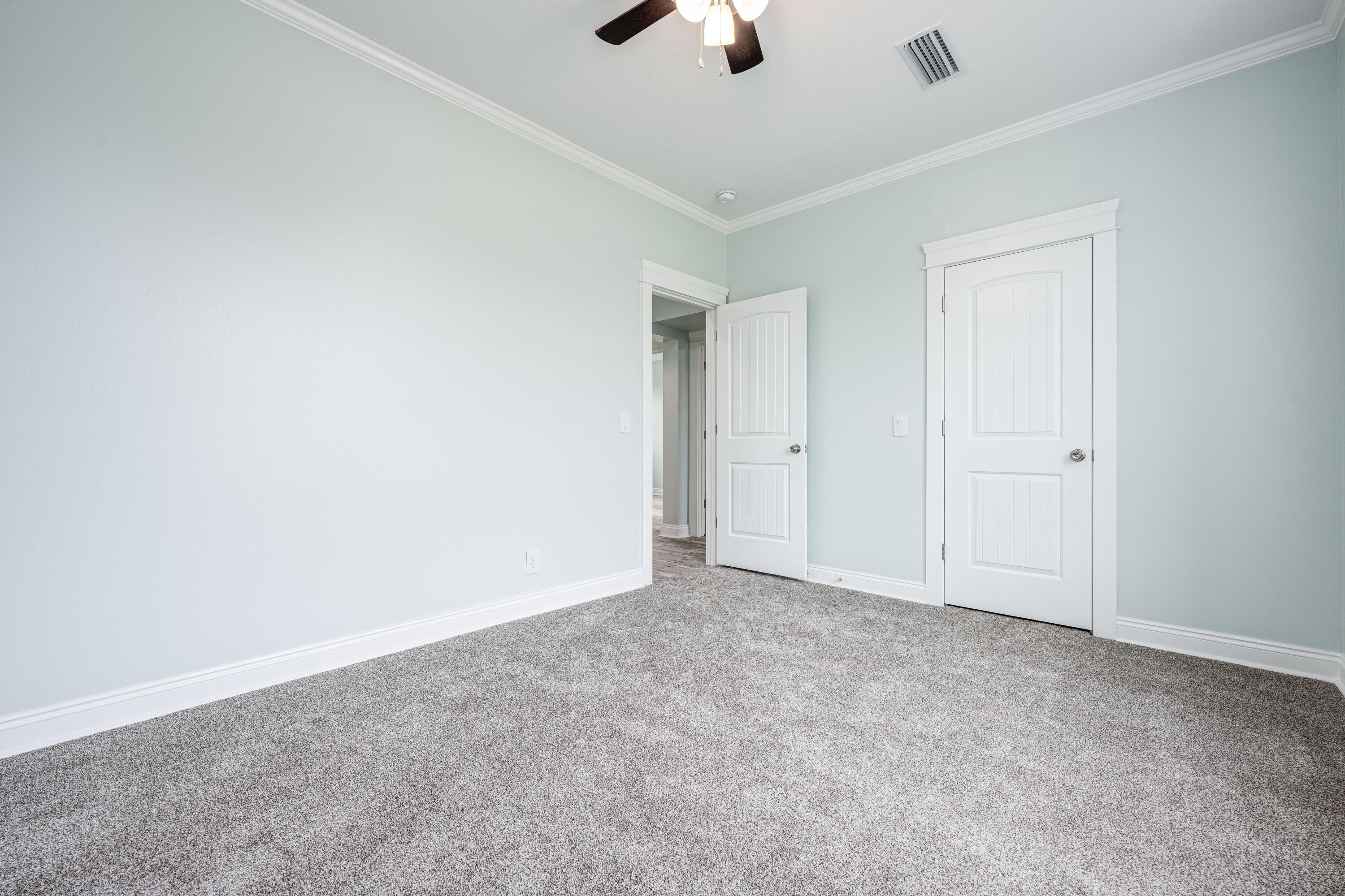 249 Rembrandt Circle, DeFuniak Springs